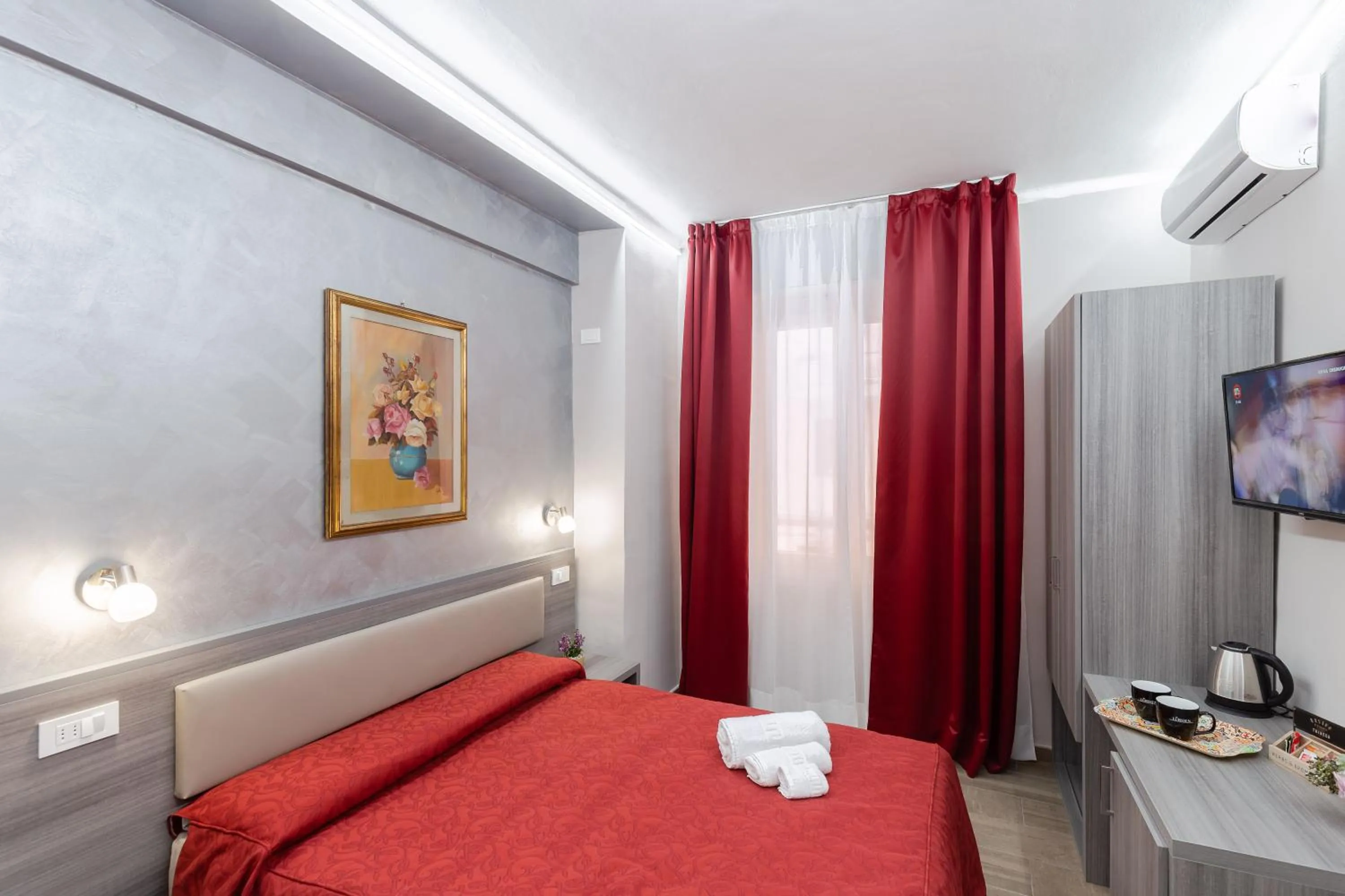 Bed in Affittacamere Alessia