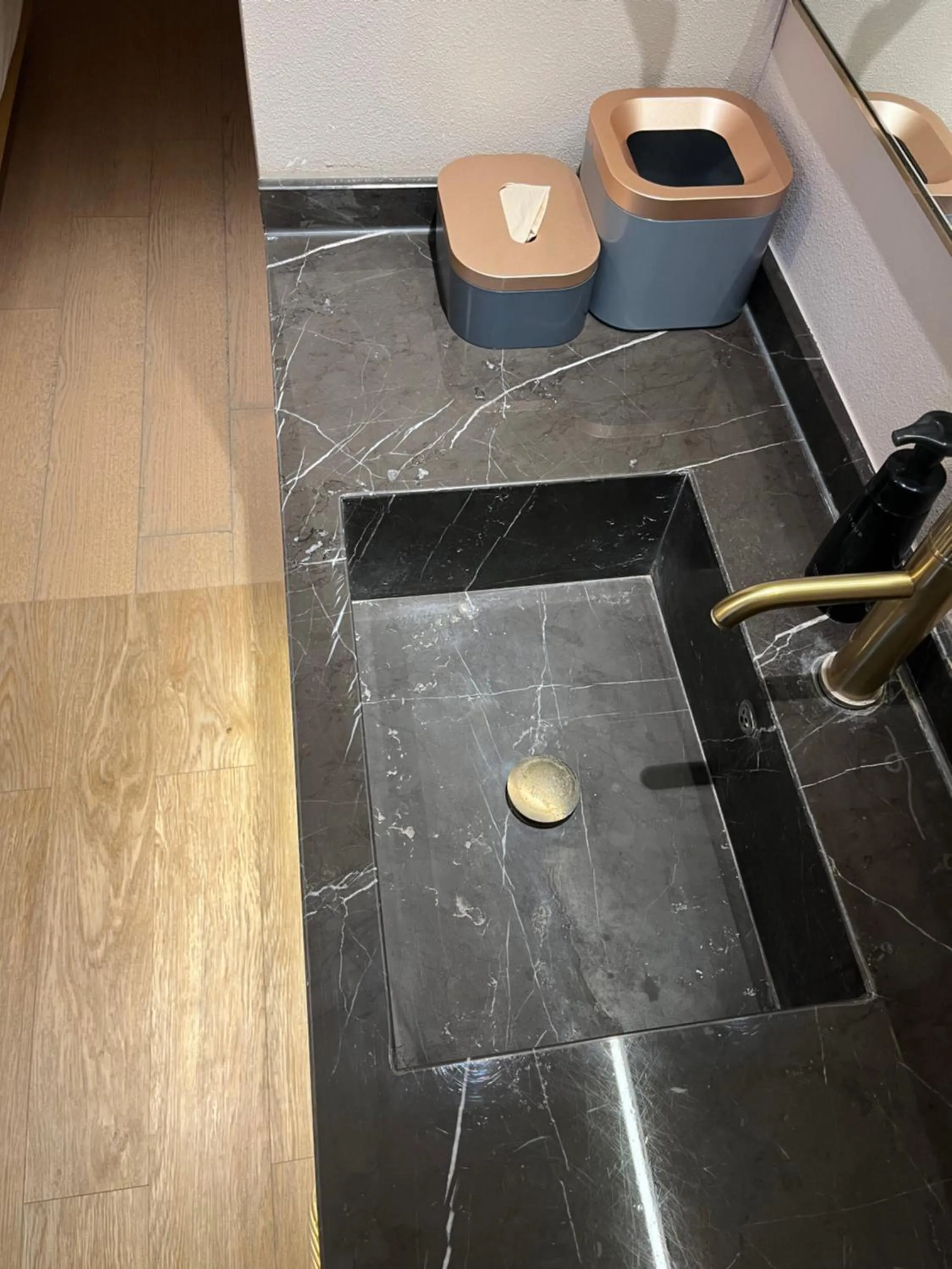 Toilet in Atour S Hotel Beijing Guomao CBD - FunsCenter