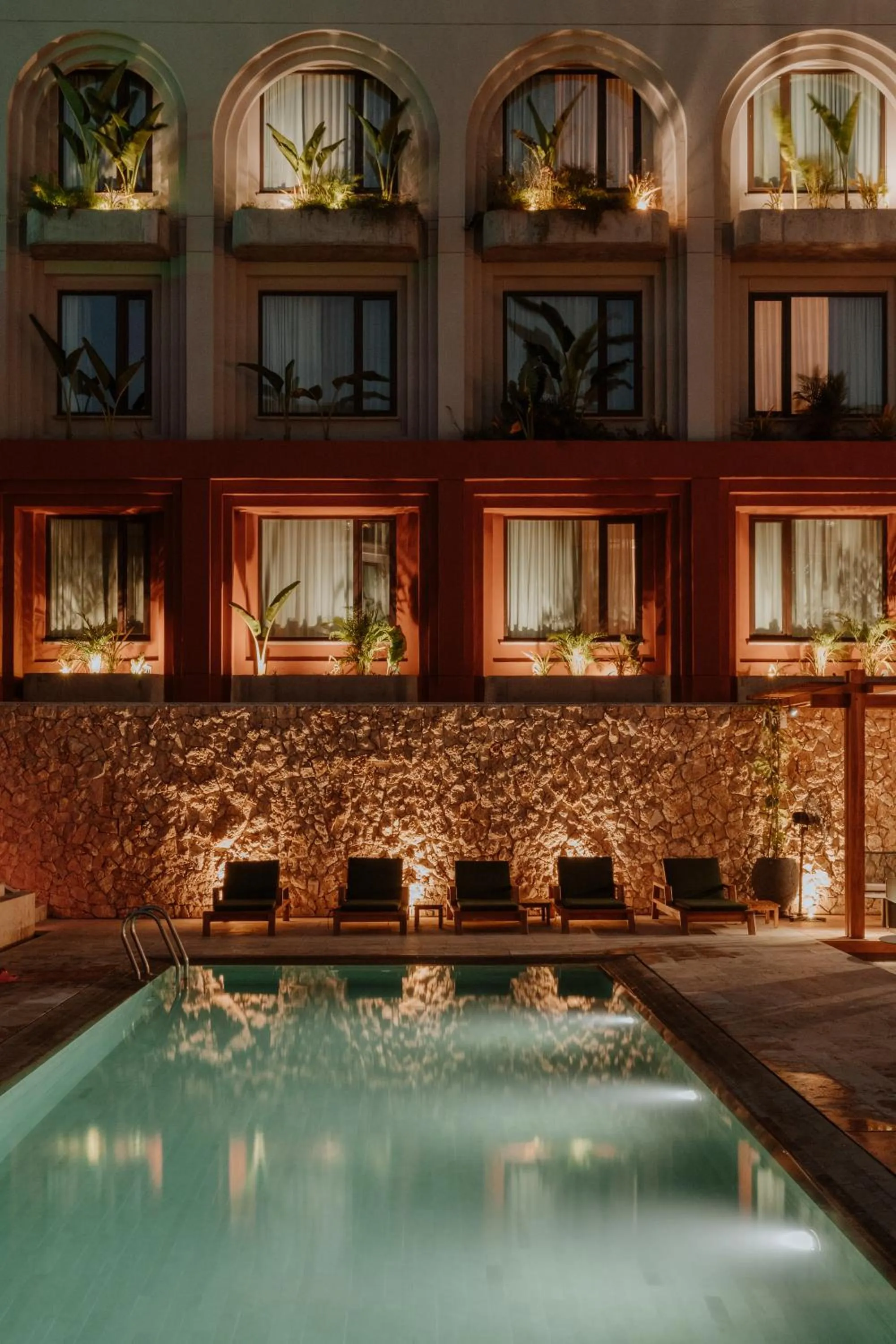 Swimming pool in Osh Hotel Cartagena