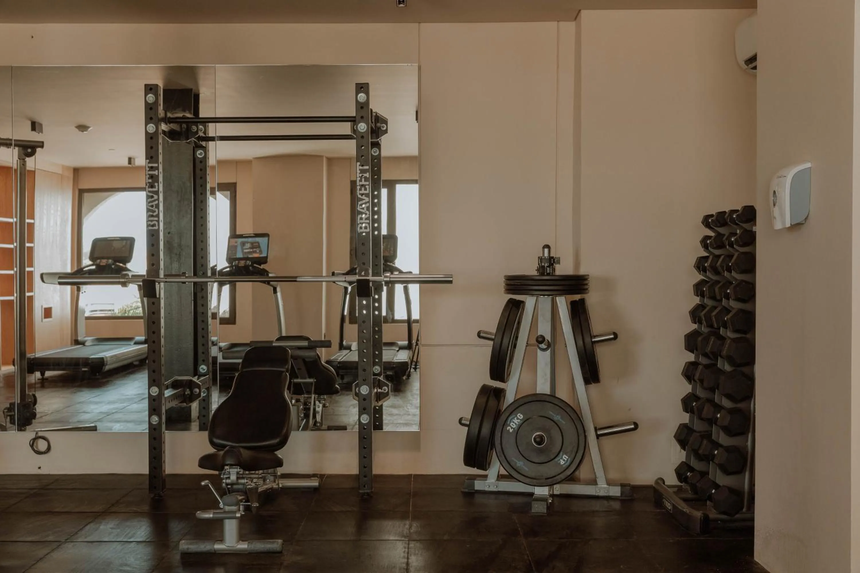 Fitness centre/facilities in Osh Hotel Cartagena