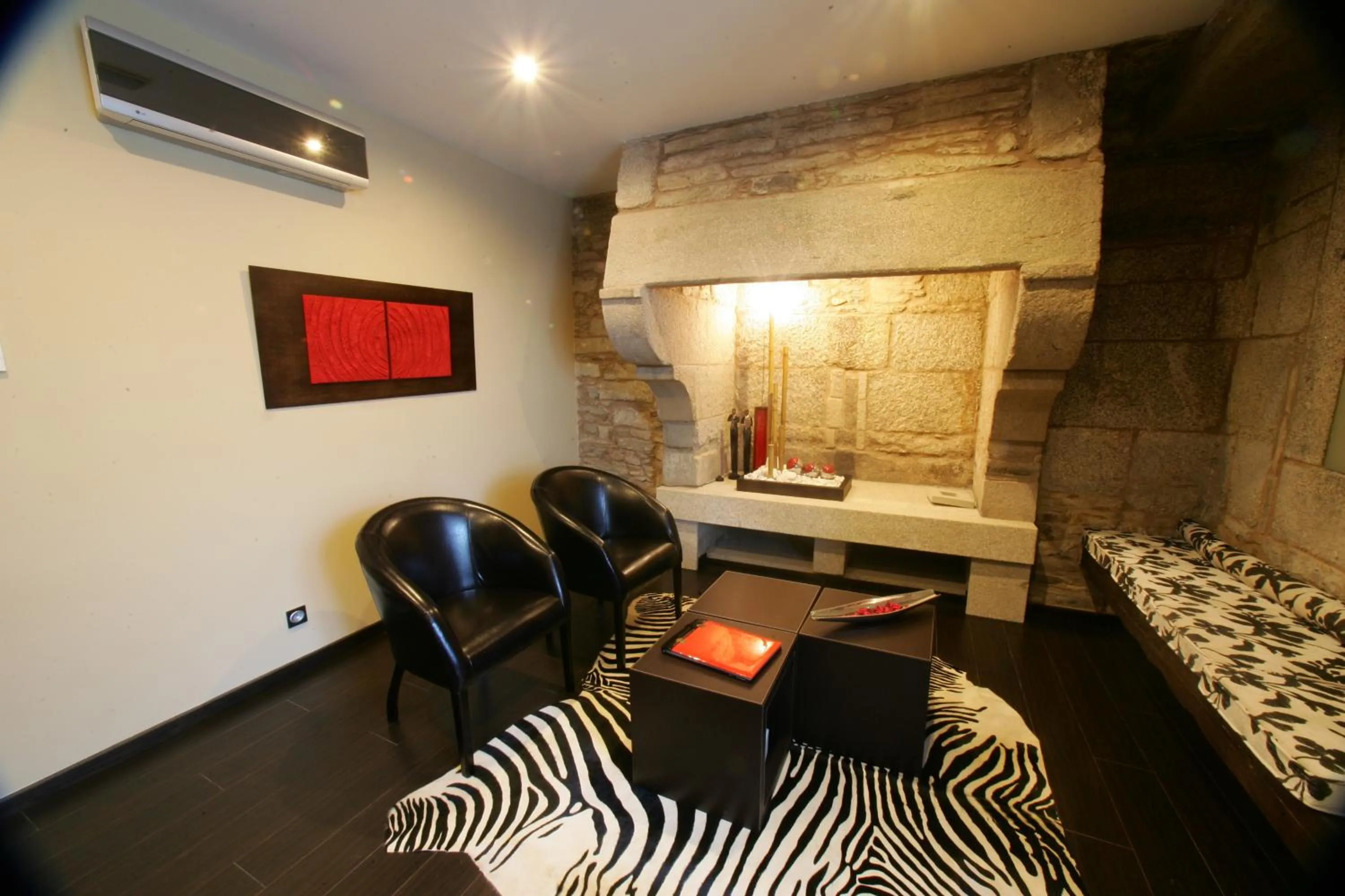 Communal lounge/ TV room in Hotel A Tafona do Peregrino