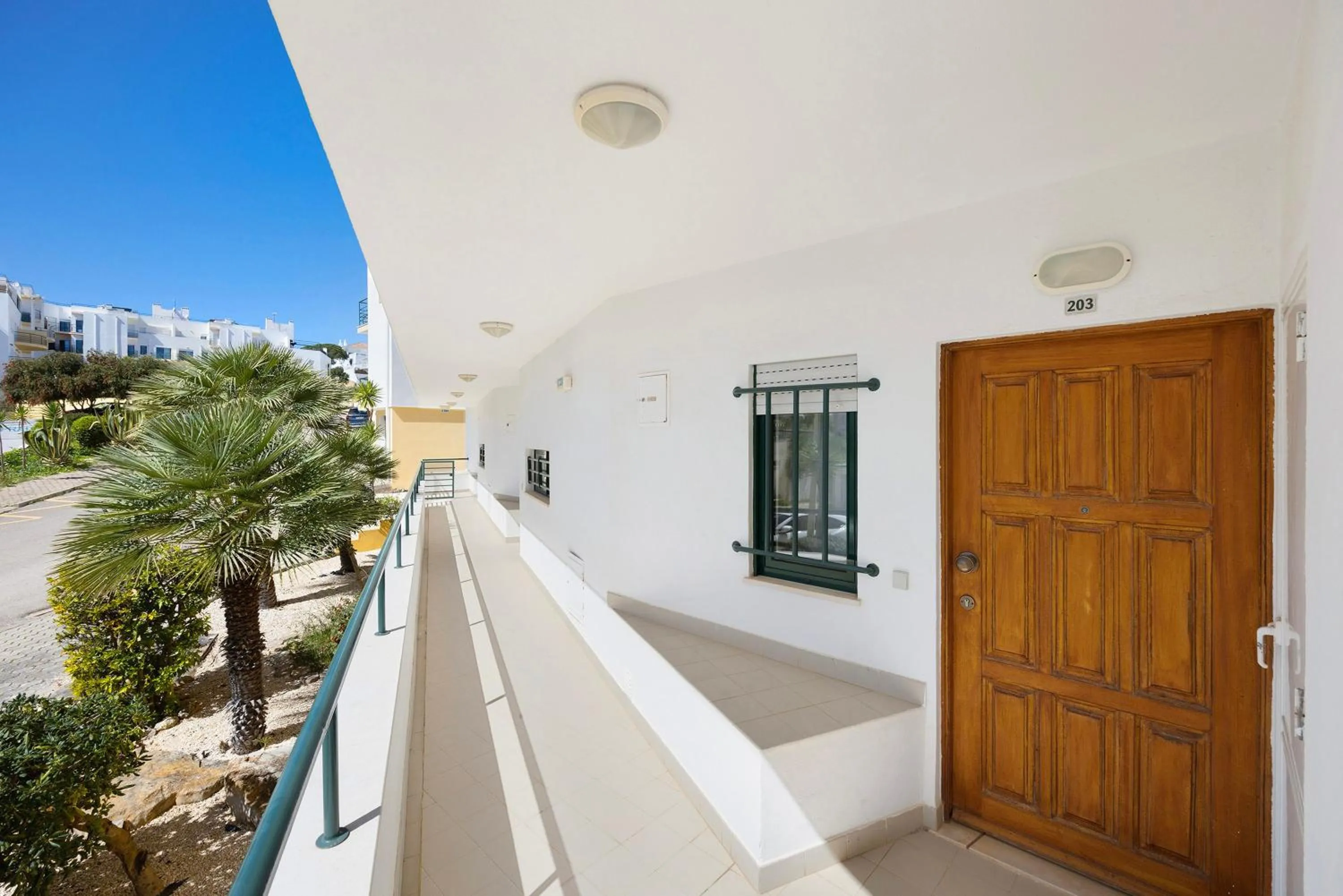 Property building in Casa Daniel T1