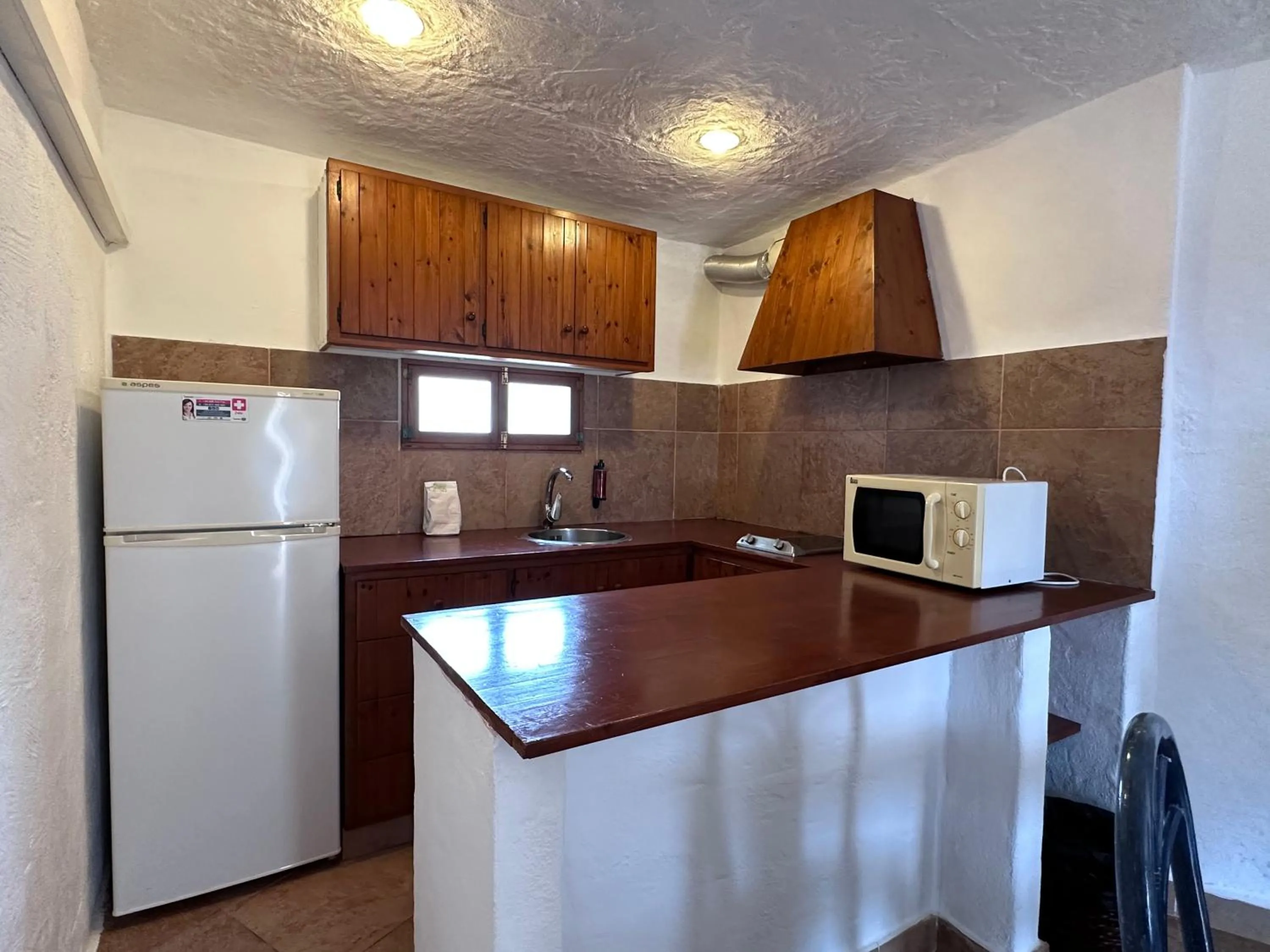Kitchen or kitchenette in Binivell Park - Caliu Apartments