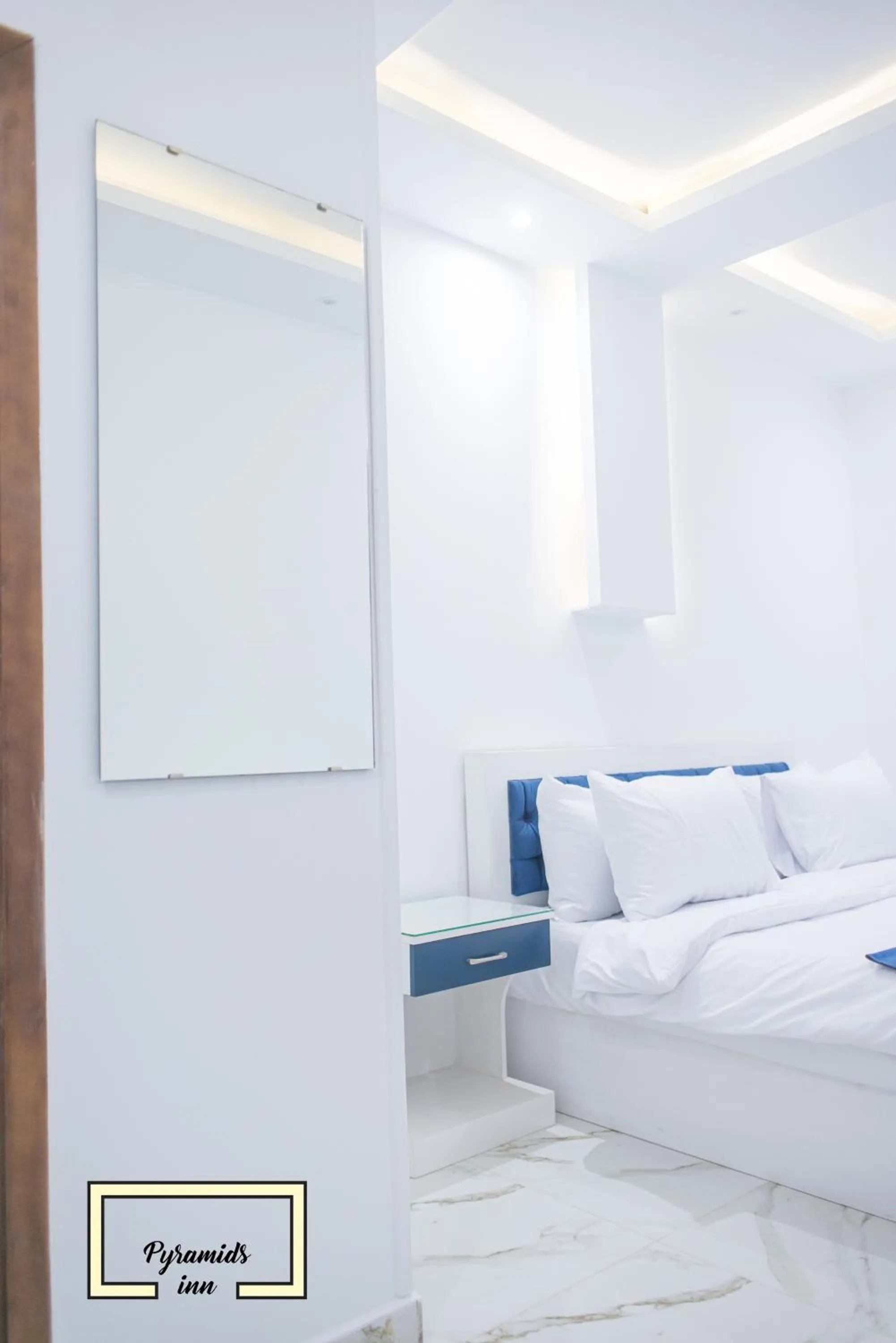 Bed in PR Pyramids Inn