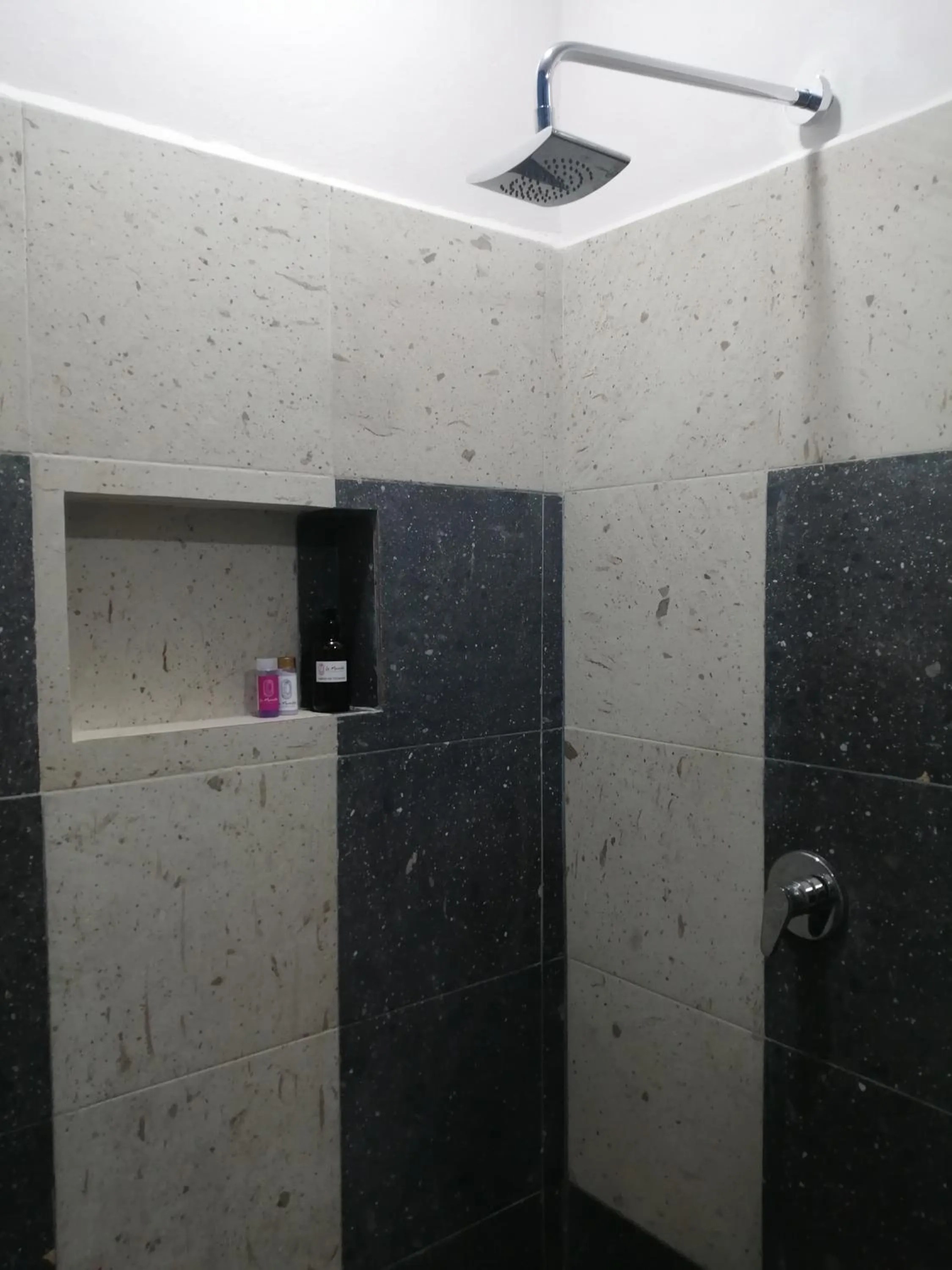 Bathroom in La Morada, una ventana al golfo - Hotel boutique