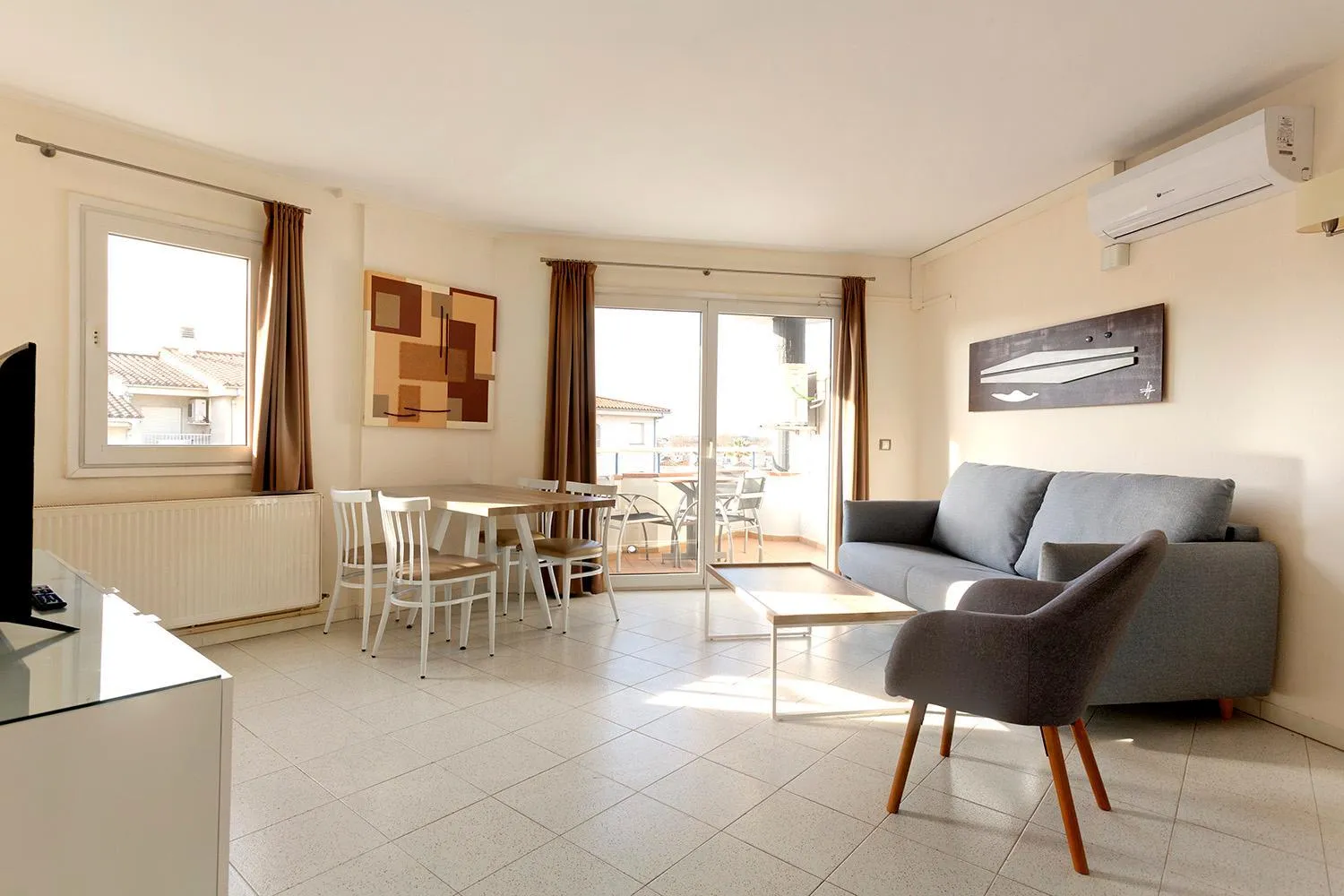 Seating area in Apartamentos Empuriabrava Maurici Park