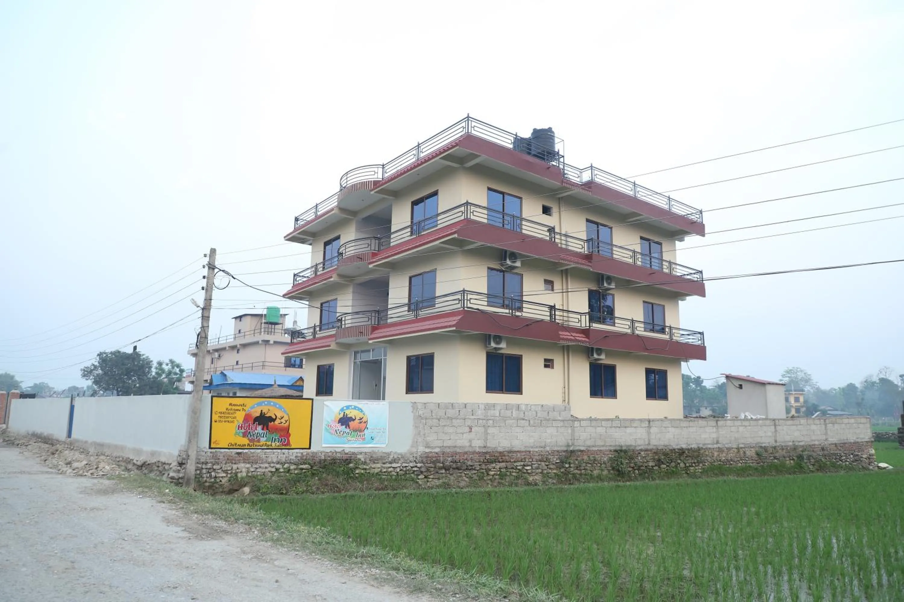 Property building in Hotel Nepal Inn Sauraha
