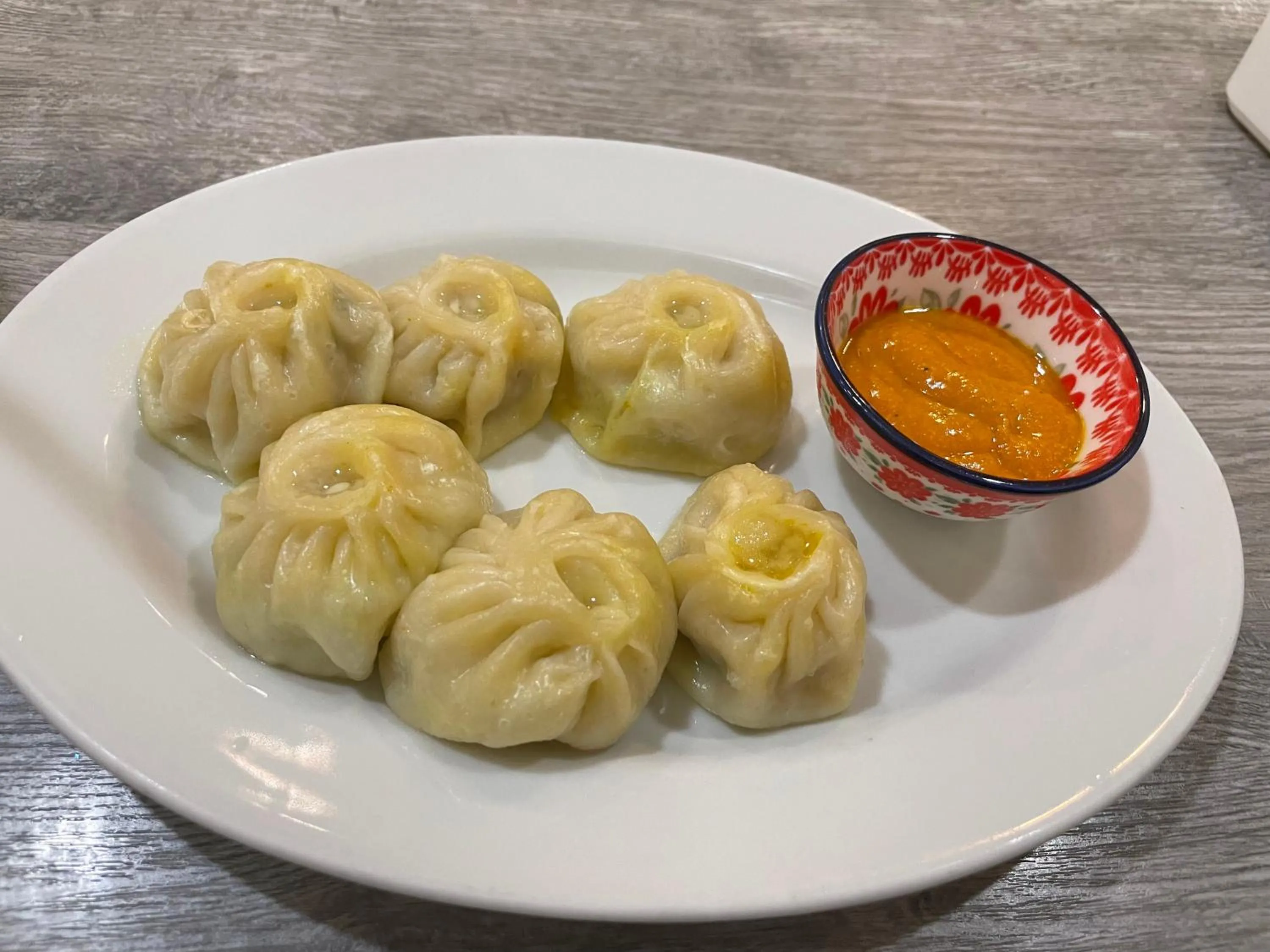 Food and drinks in Hotel Nepal Inn Sauraha