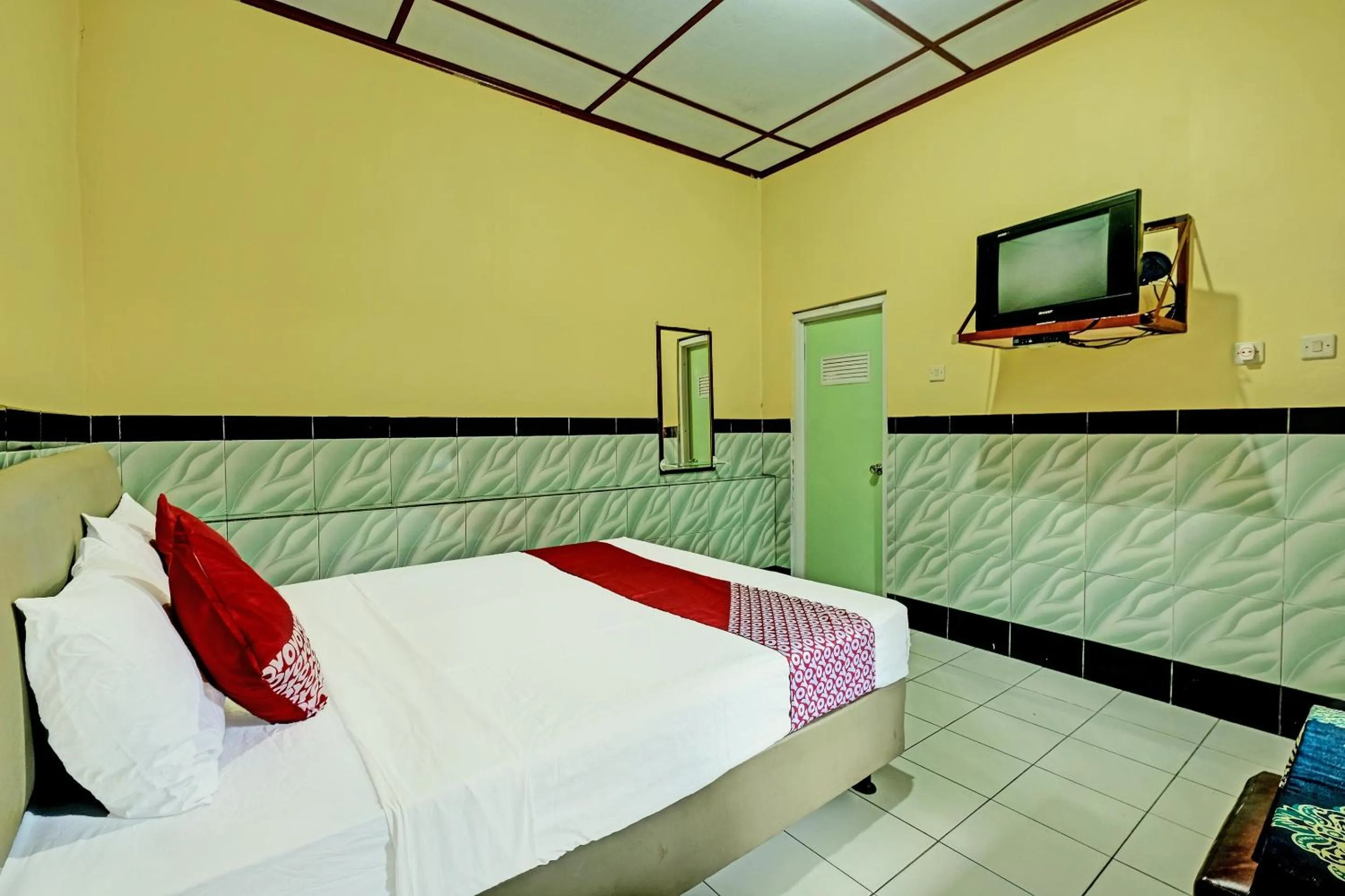 Bedroom, Bed in Hotel O Muria