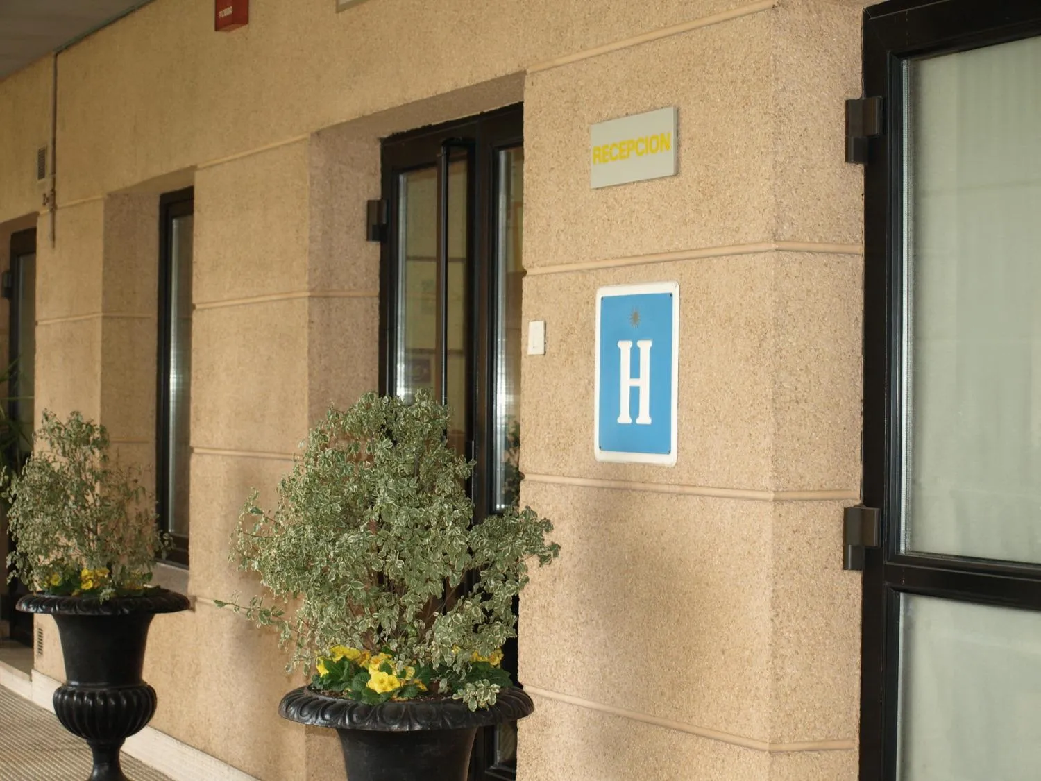 Facade/entrance in Hotel Ibiltze