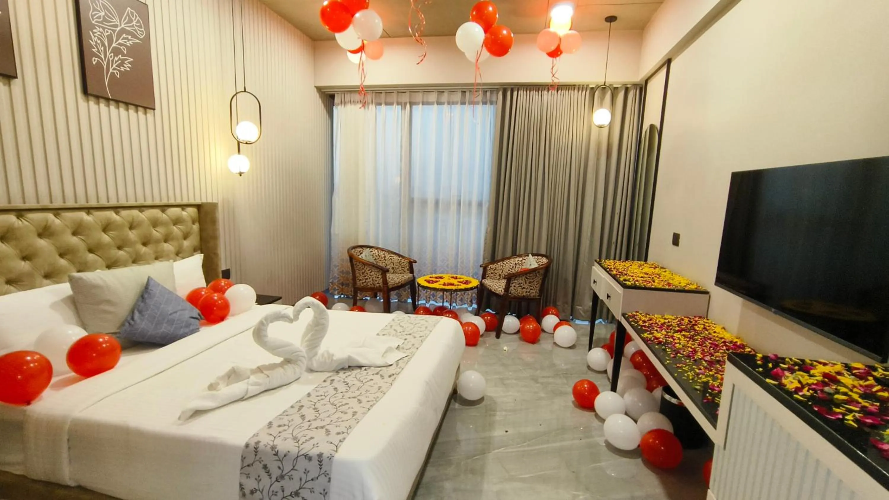 Bed in Apricot Motera