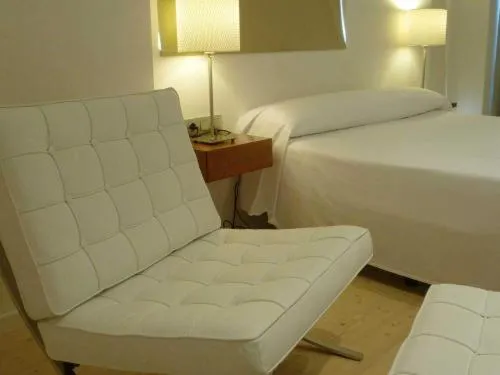 Photo of the whole room, Bed in Hotel El Patiaz de la Reina Rana