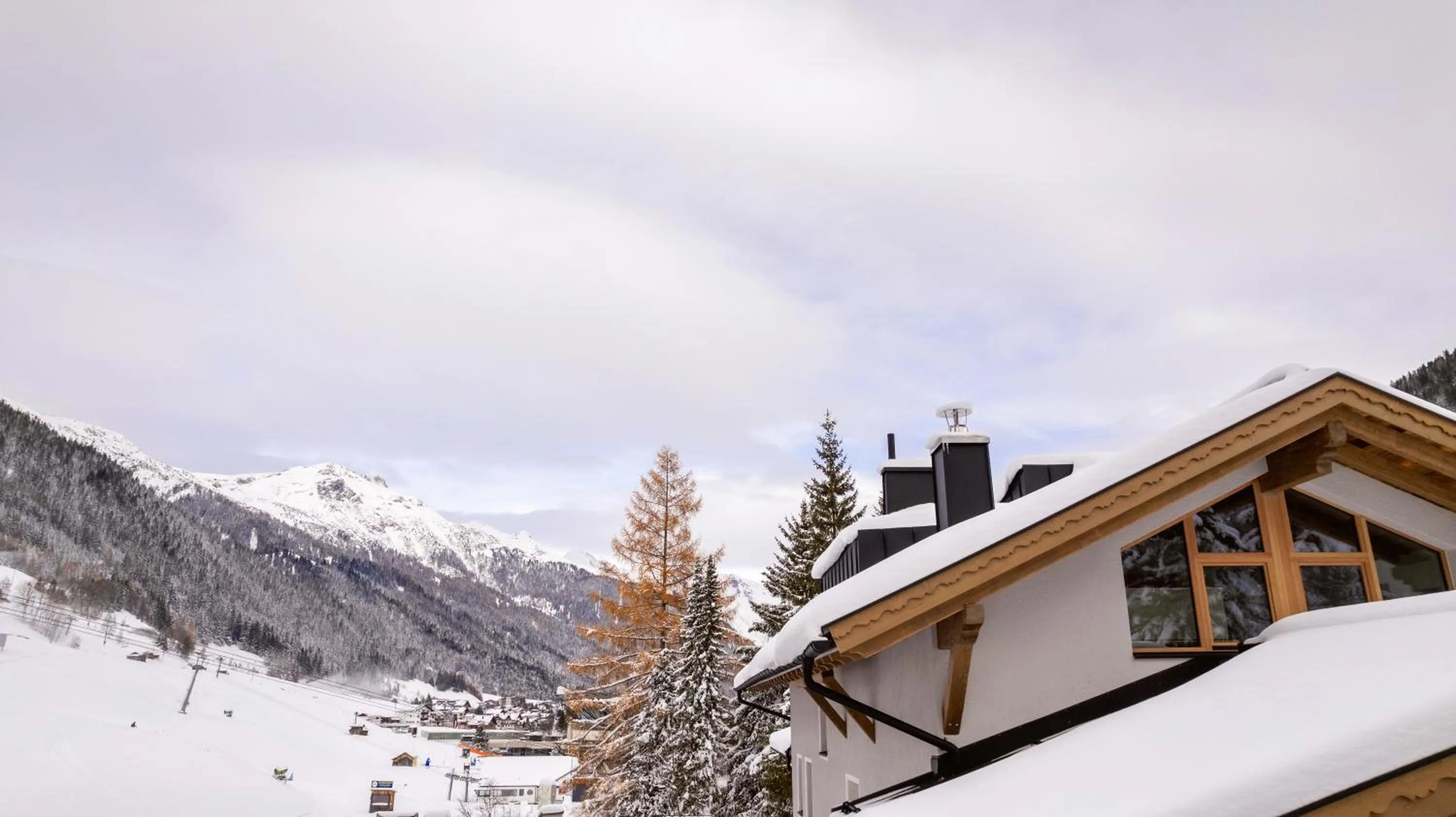 Property building in Chalet Marmotta CULM - Luxus Chalet Ski-In Ski-Out