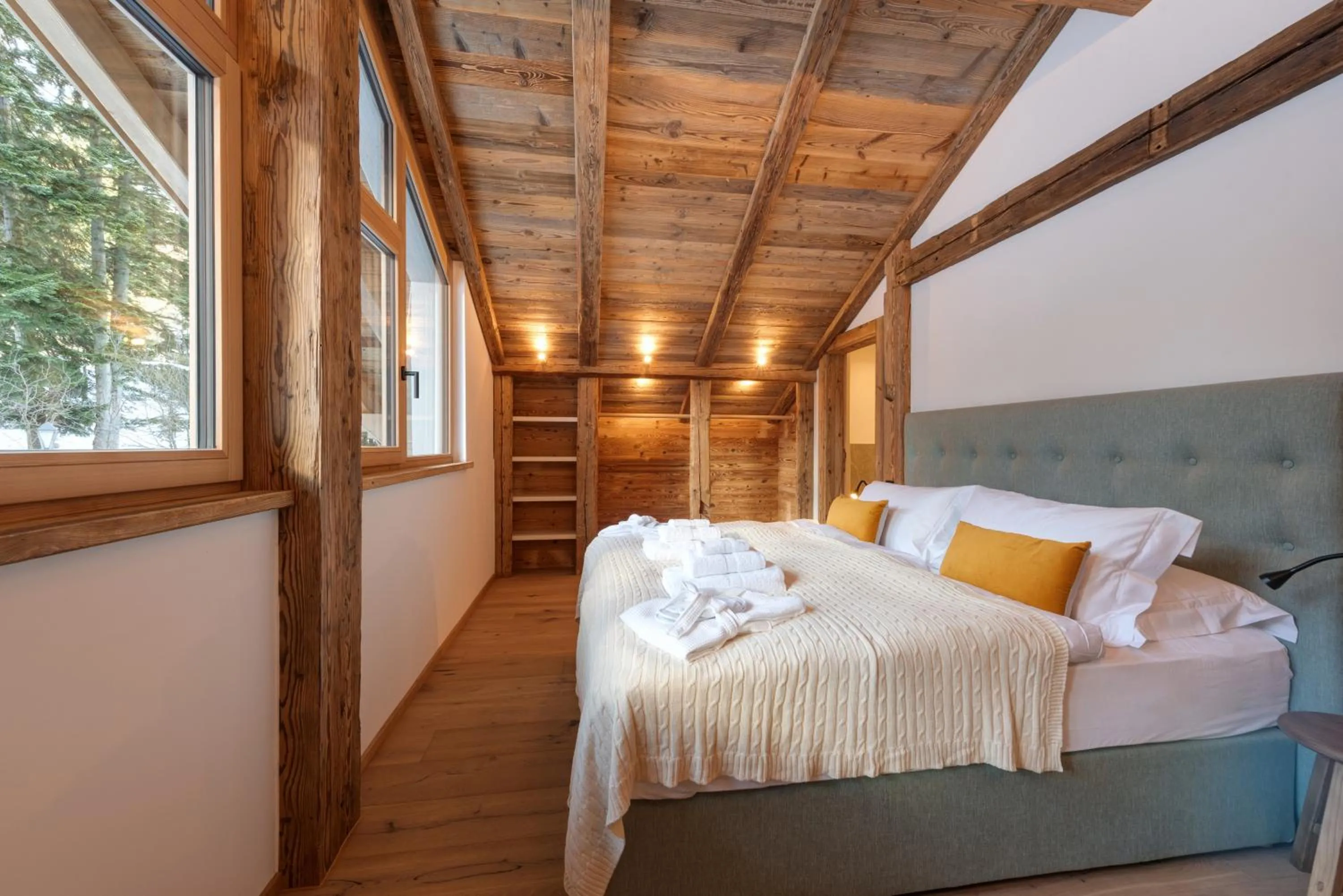 Bedroom in Chalet Marmotta CULM - Luxus Chalet Ski-In Ski-Out