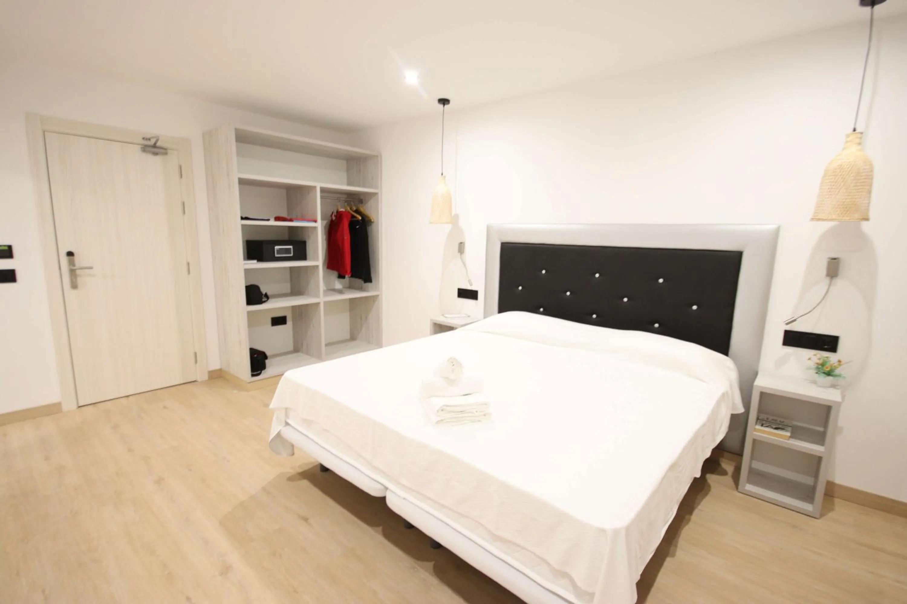 Photo of the whole room, Bed in Hotel Costa Brava