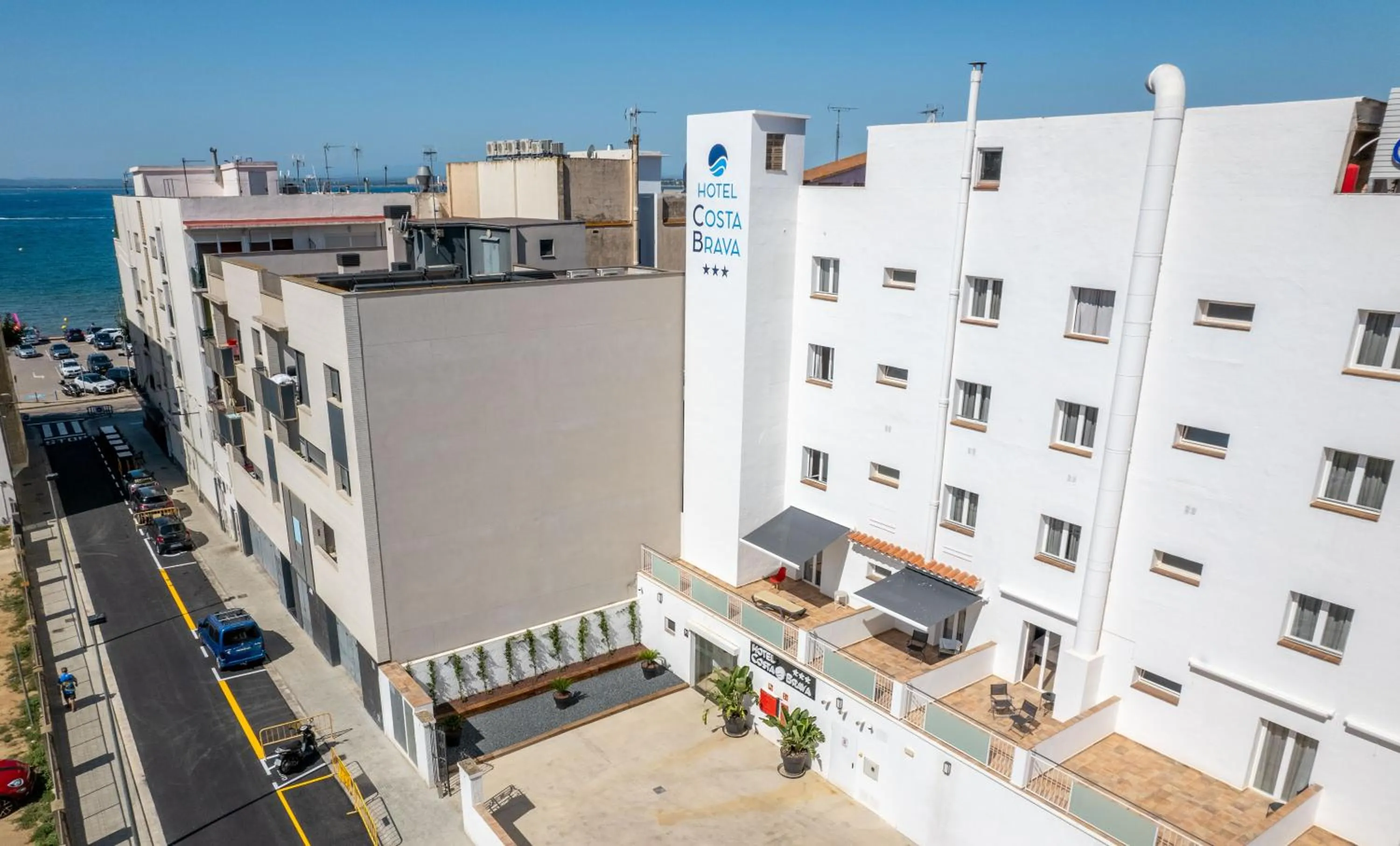 Facade/entrance in Hotel Costa Brava