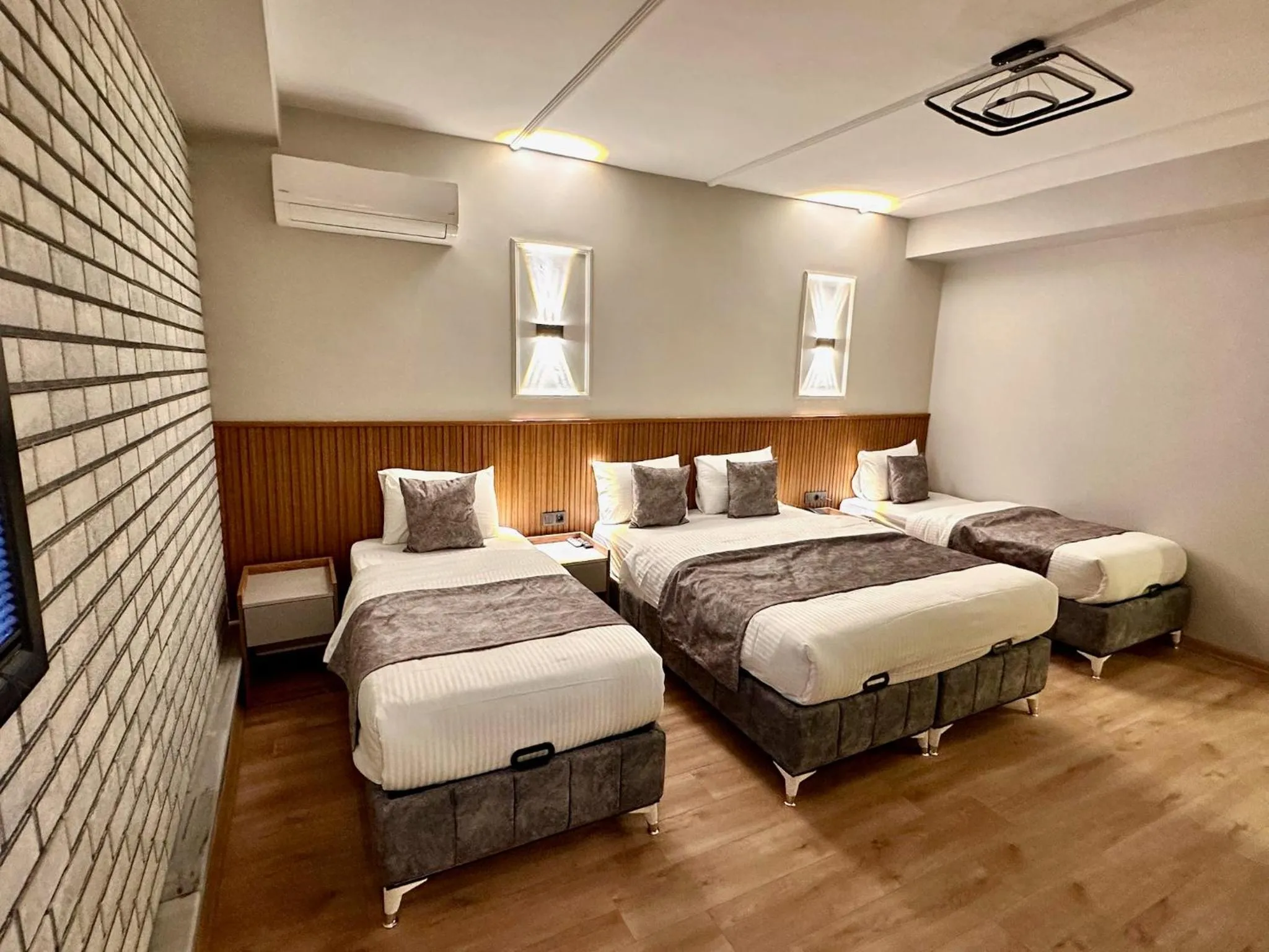 Bed in Skymoon Istanbul Airport Hotel