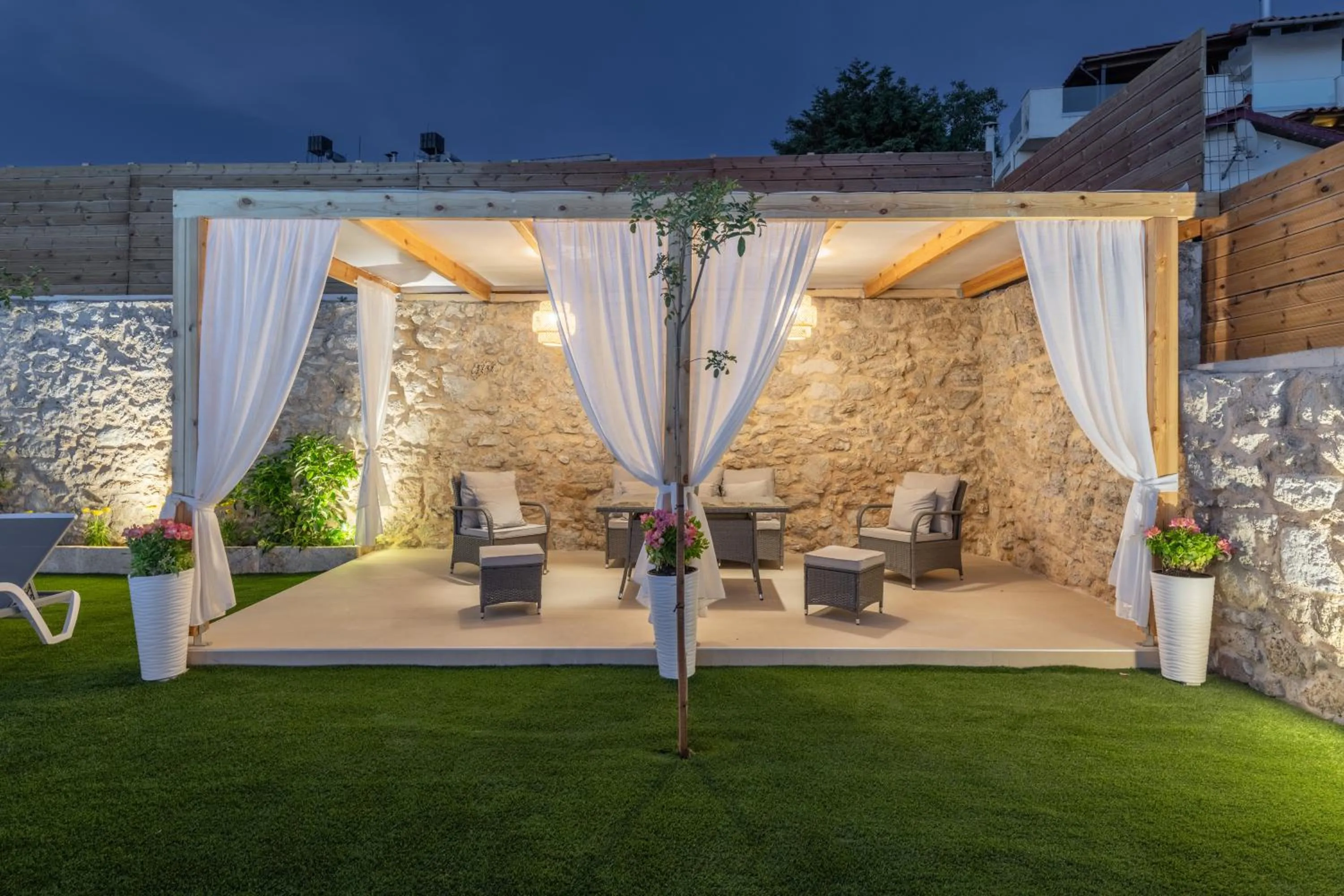 Arhontiko Arhanes Suites