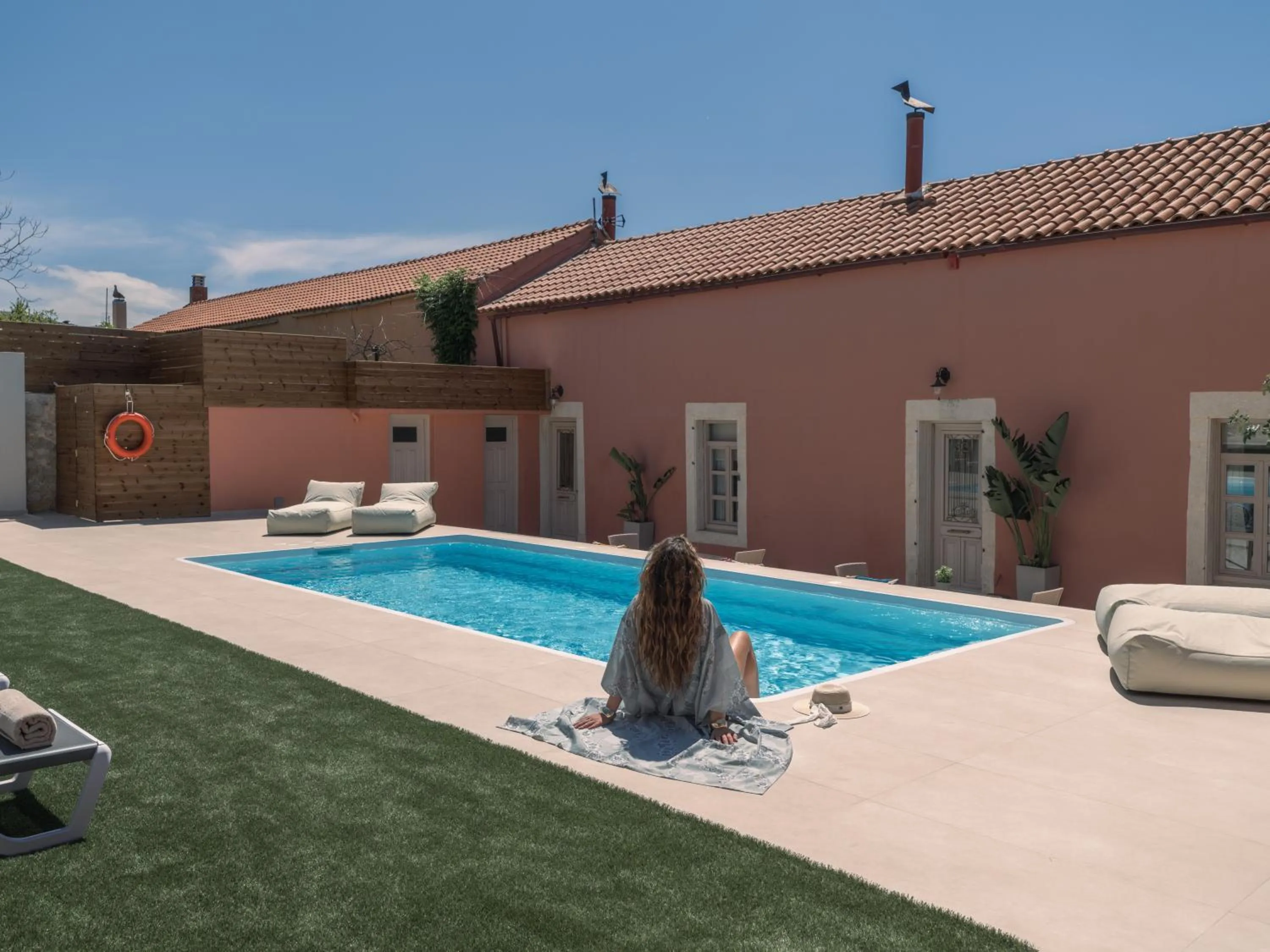 Arhontiko Arhanes Suites