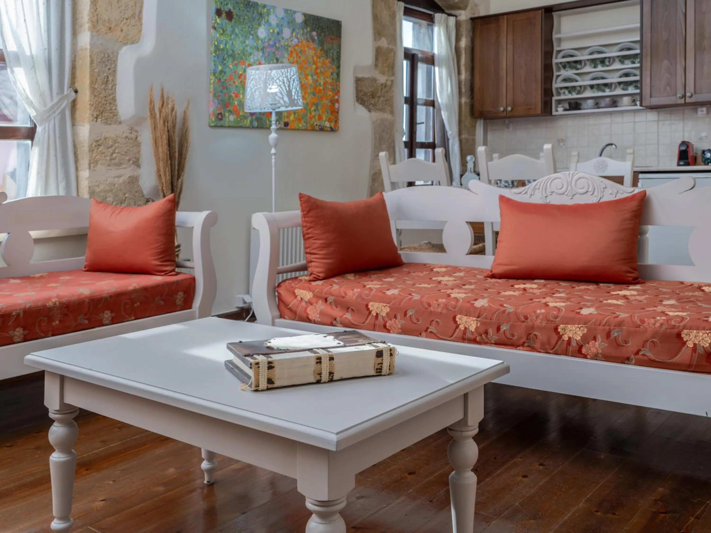 Living room in Arhontiko Arhanes Suites