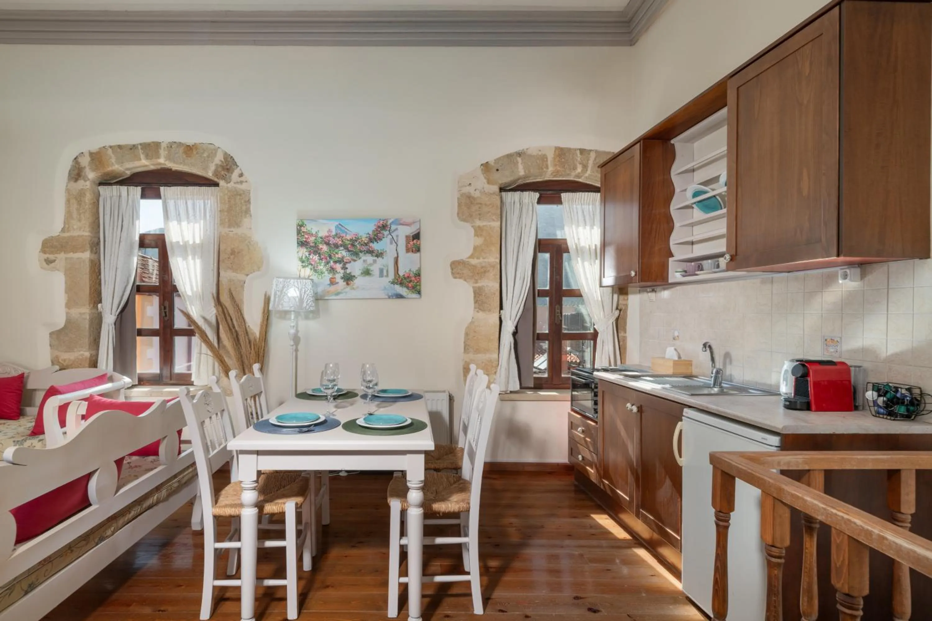 Kitchen or kitchenette, Bed in Arhontiko Arhanes Suites