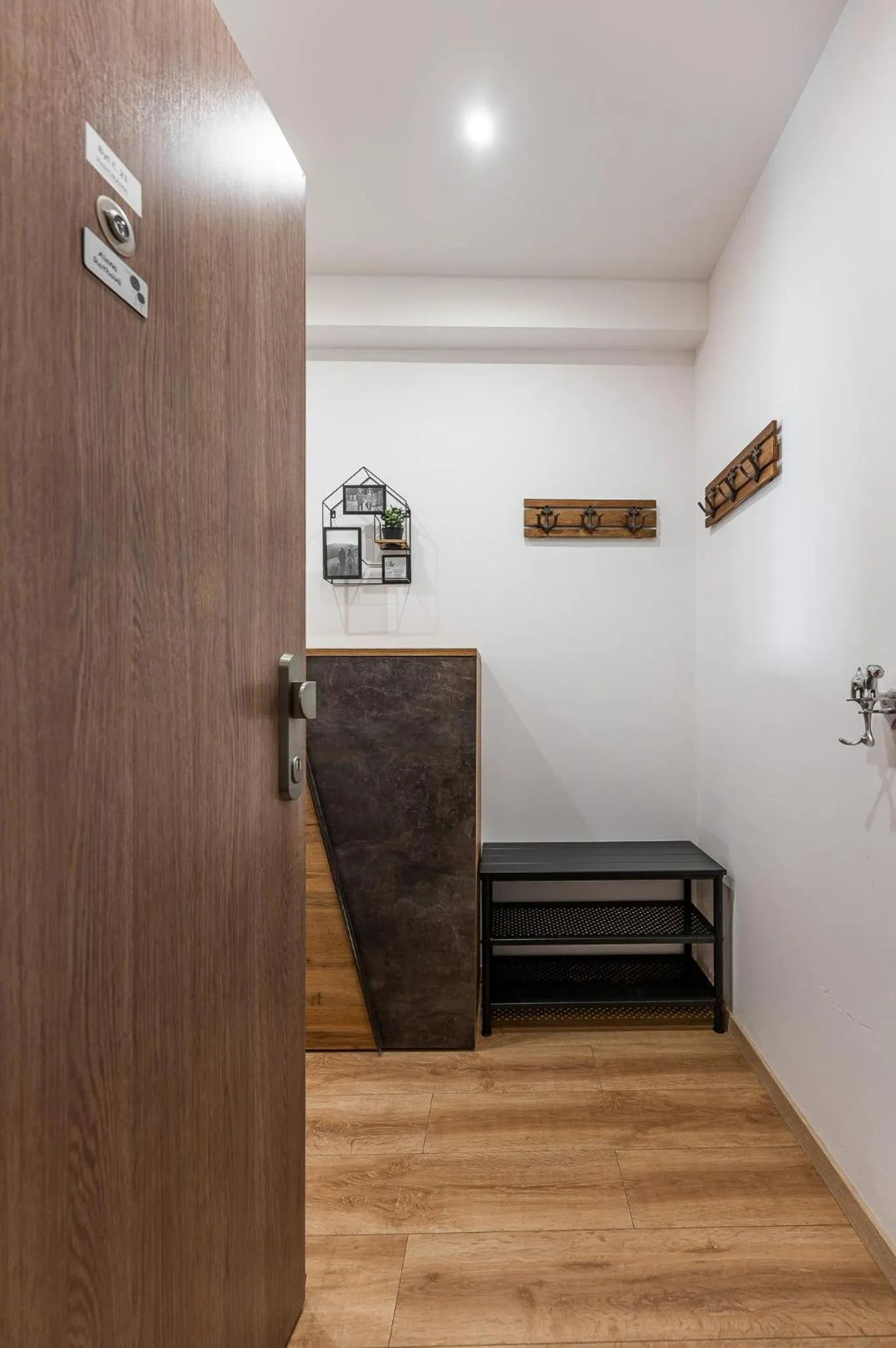 New Spacious Apartment with City View