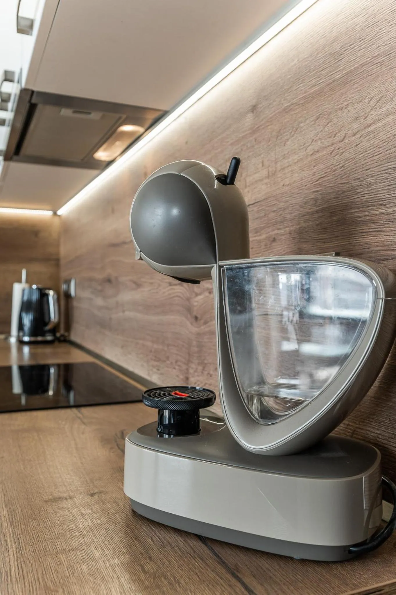 Coffee/tea facilities in New Spacious Apartment with City View