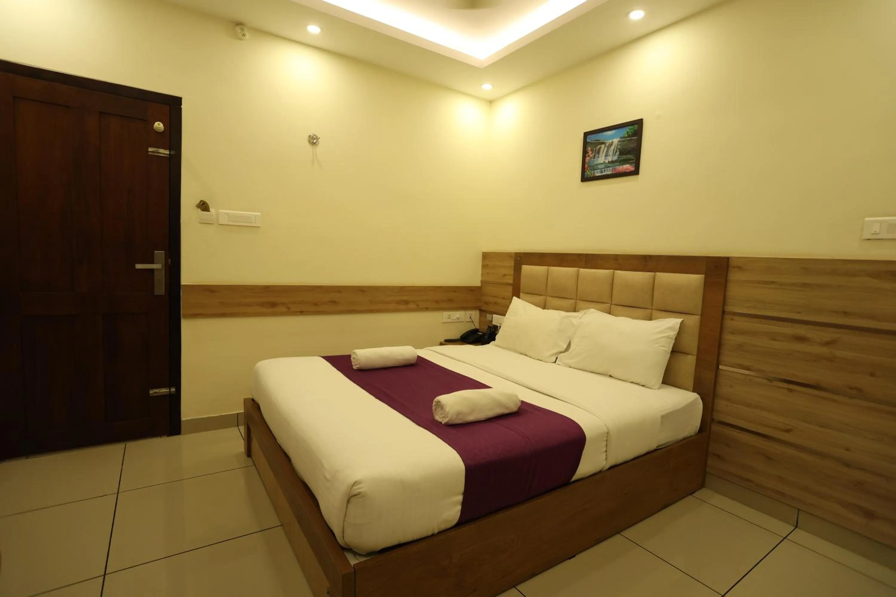 Bed in Balaji Regency Kanhangad