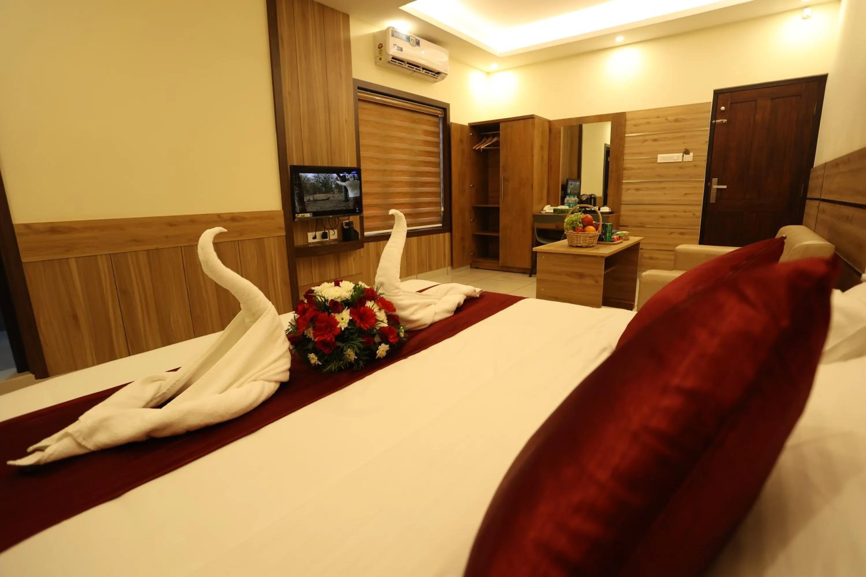 Bed in Balaji Regency Kanhangad