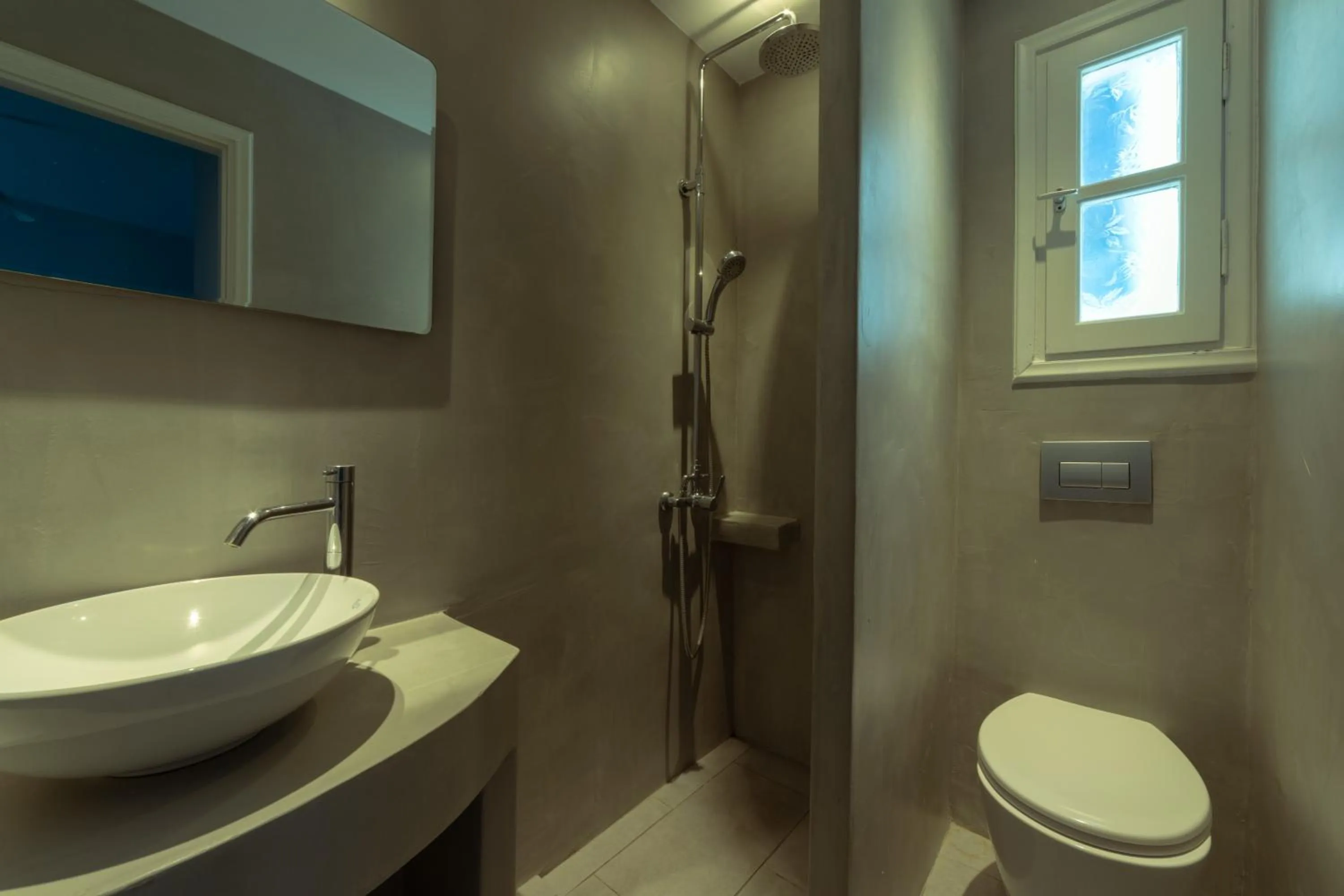 Bathroom in Aphrodite Hotel & Apartments