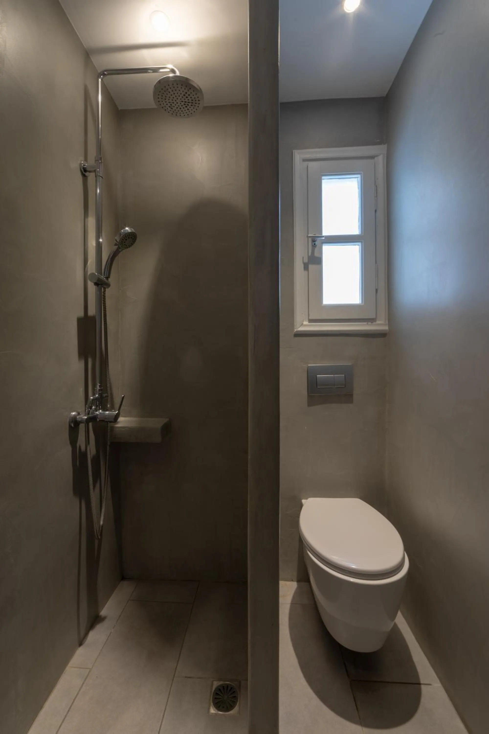 Bathroom in Aphrodite Hotel & Apartments
