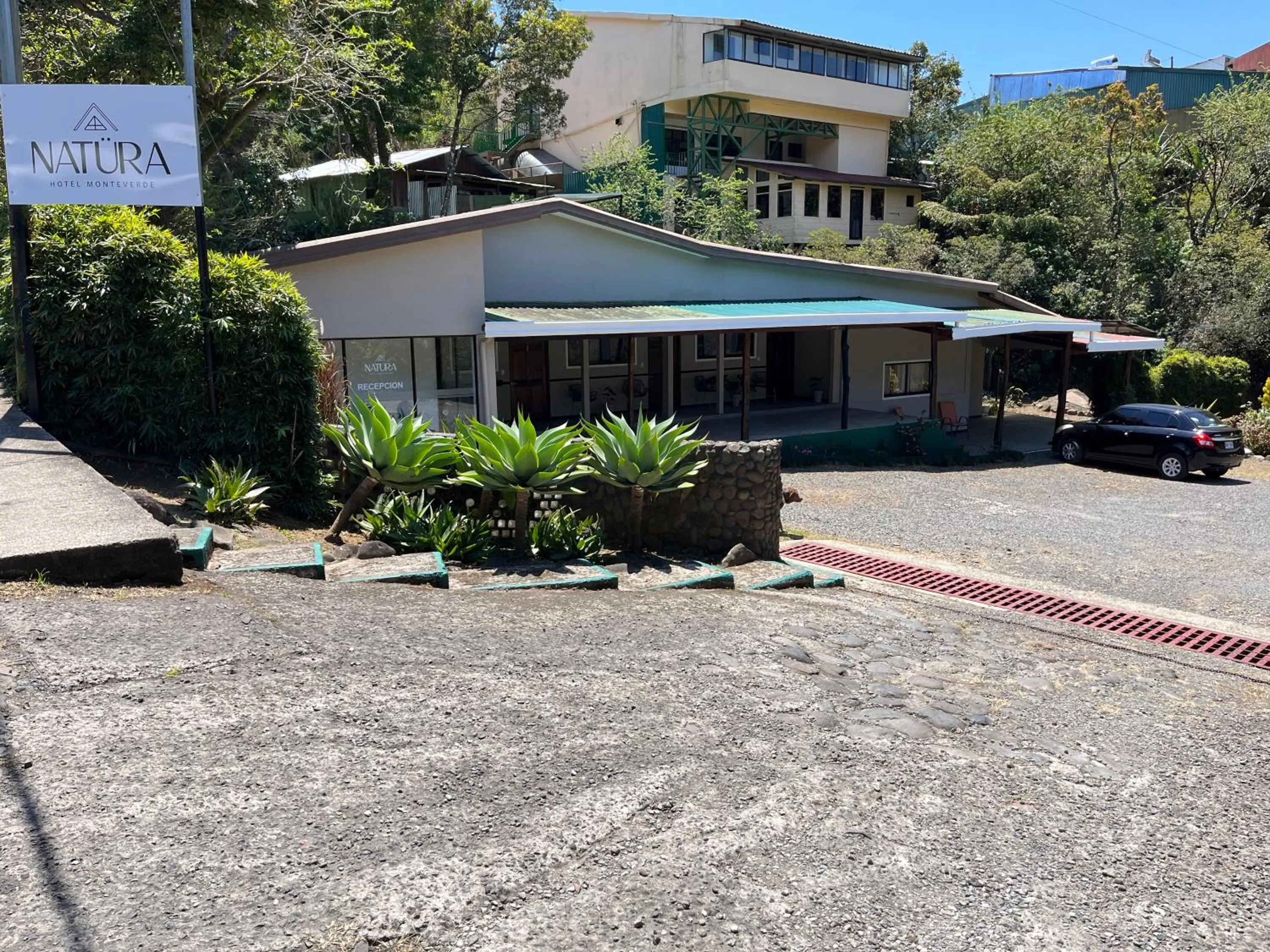 Property building in Natüra Hotel Monteverde