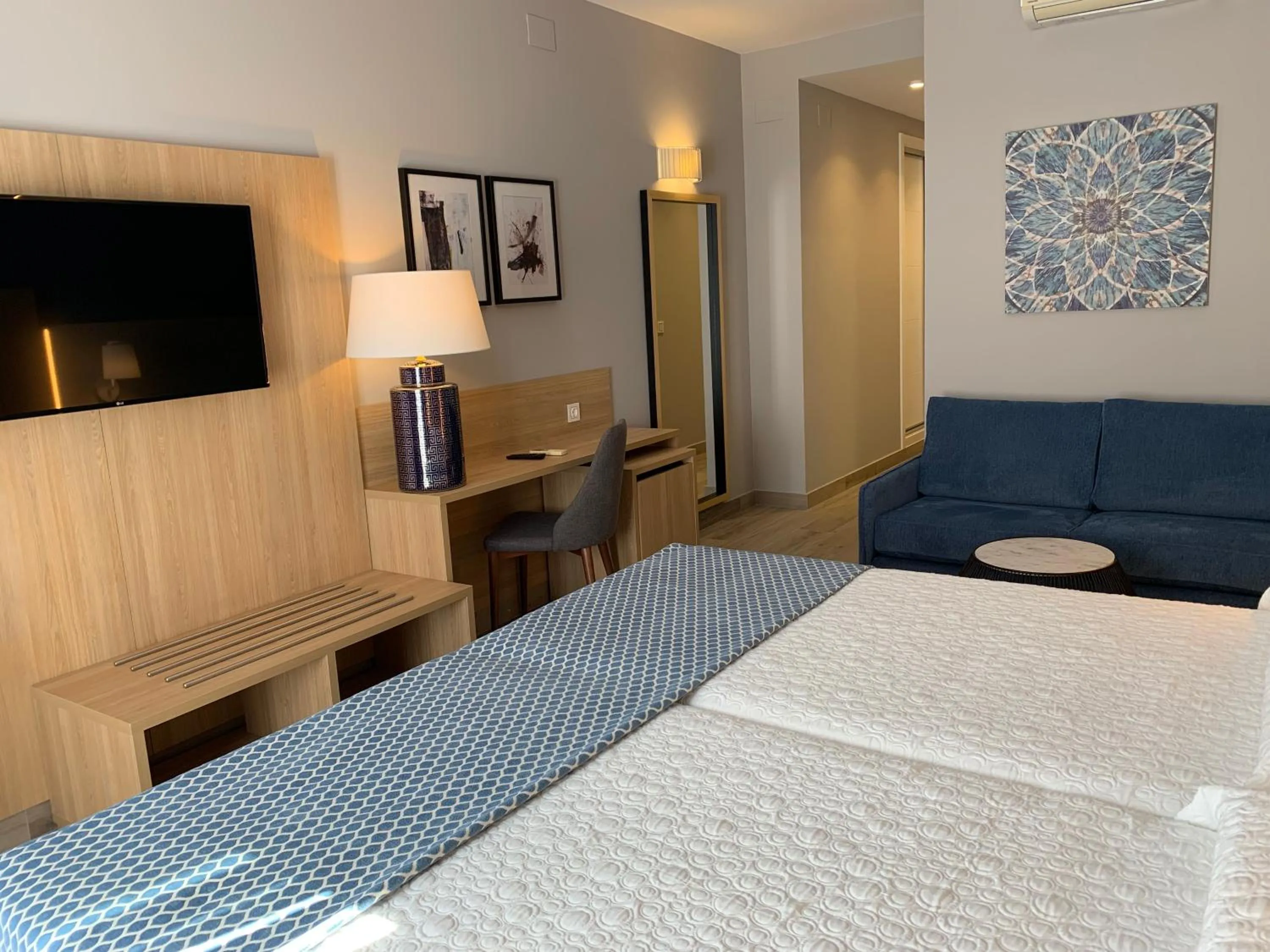 Bedroom, Bed in Hotel Puerta del Mar - Adults Recommended