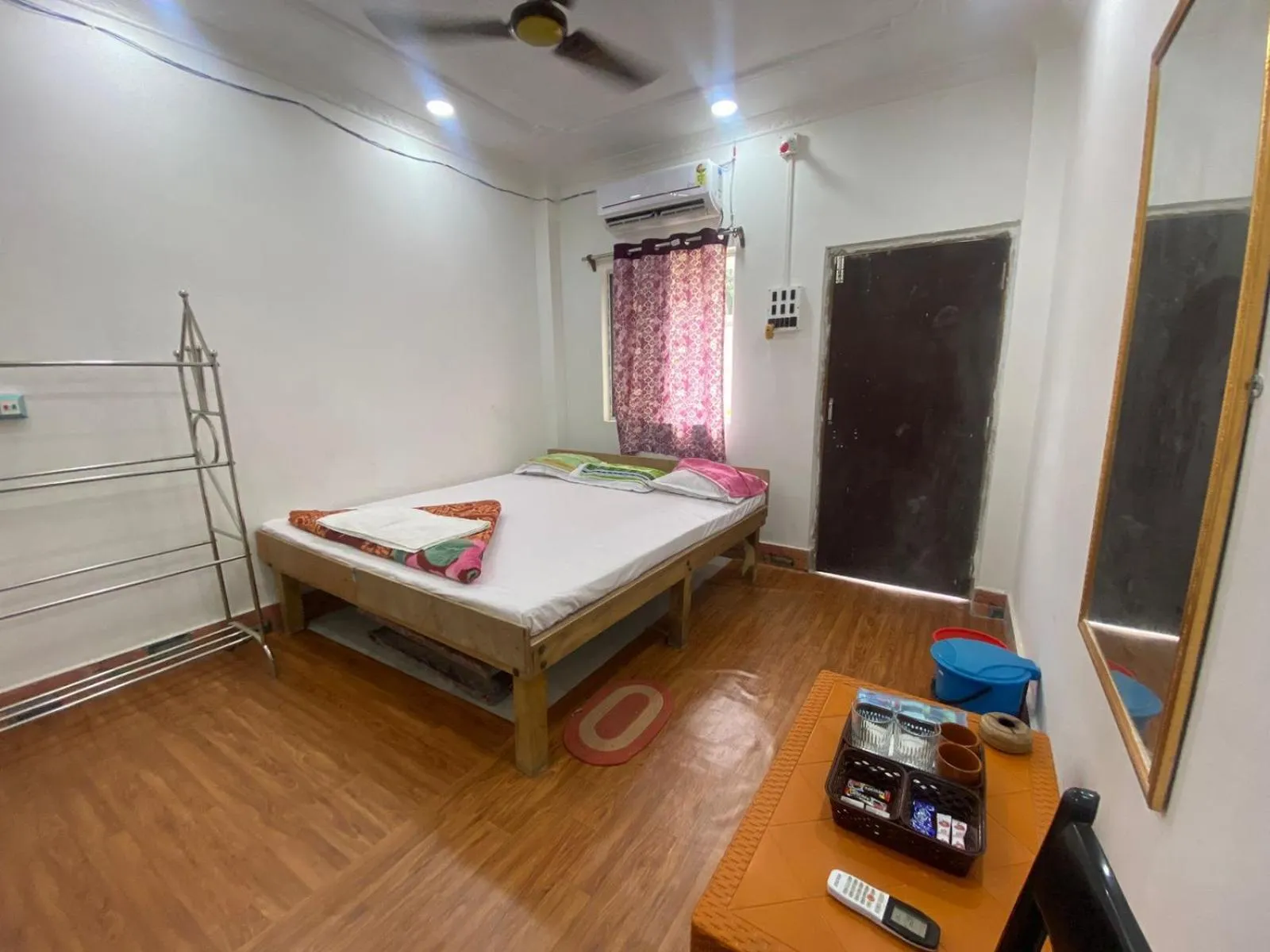 Photo of the whole room, Bed in Tapama Resort Bakkhali