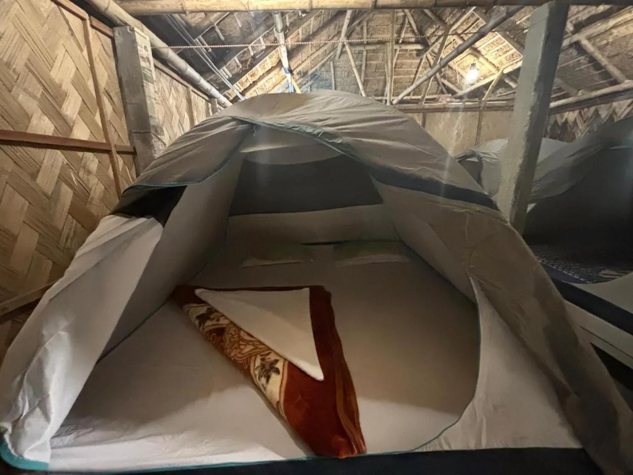 Bed in Tapama Resort Bakkhali