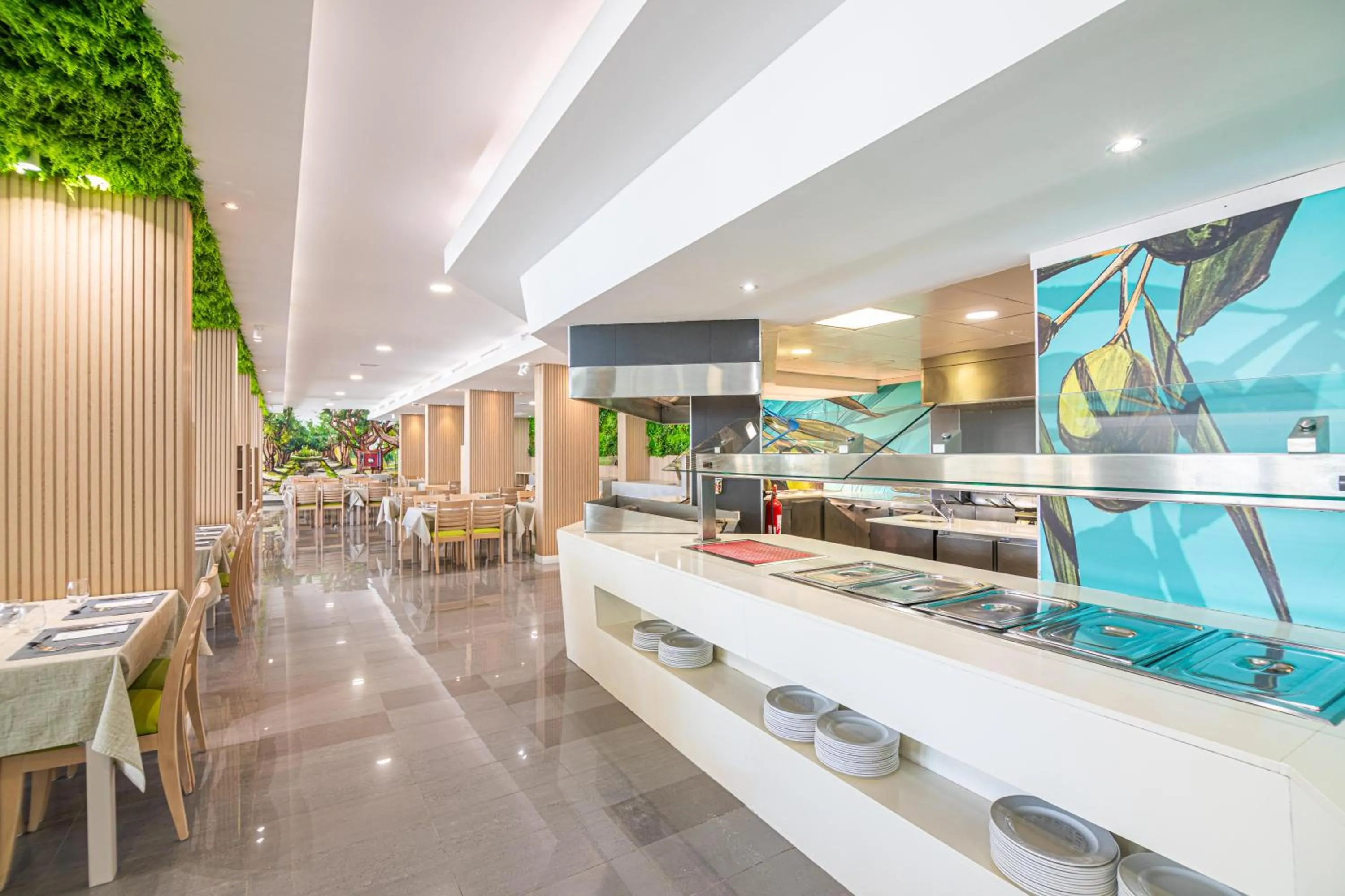 Lounge or bar in MarSenses Rosa del Mar Hotel & Spa