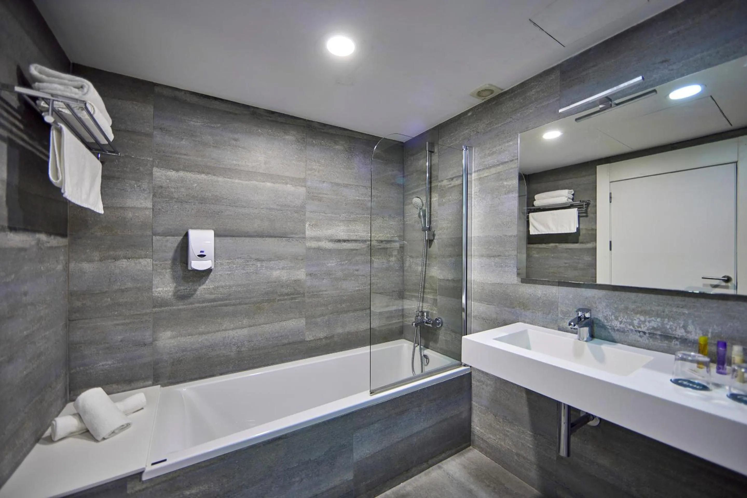 Bathroom in Ona Don Juan