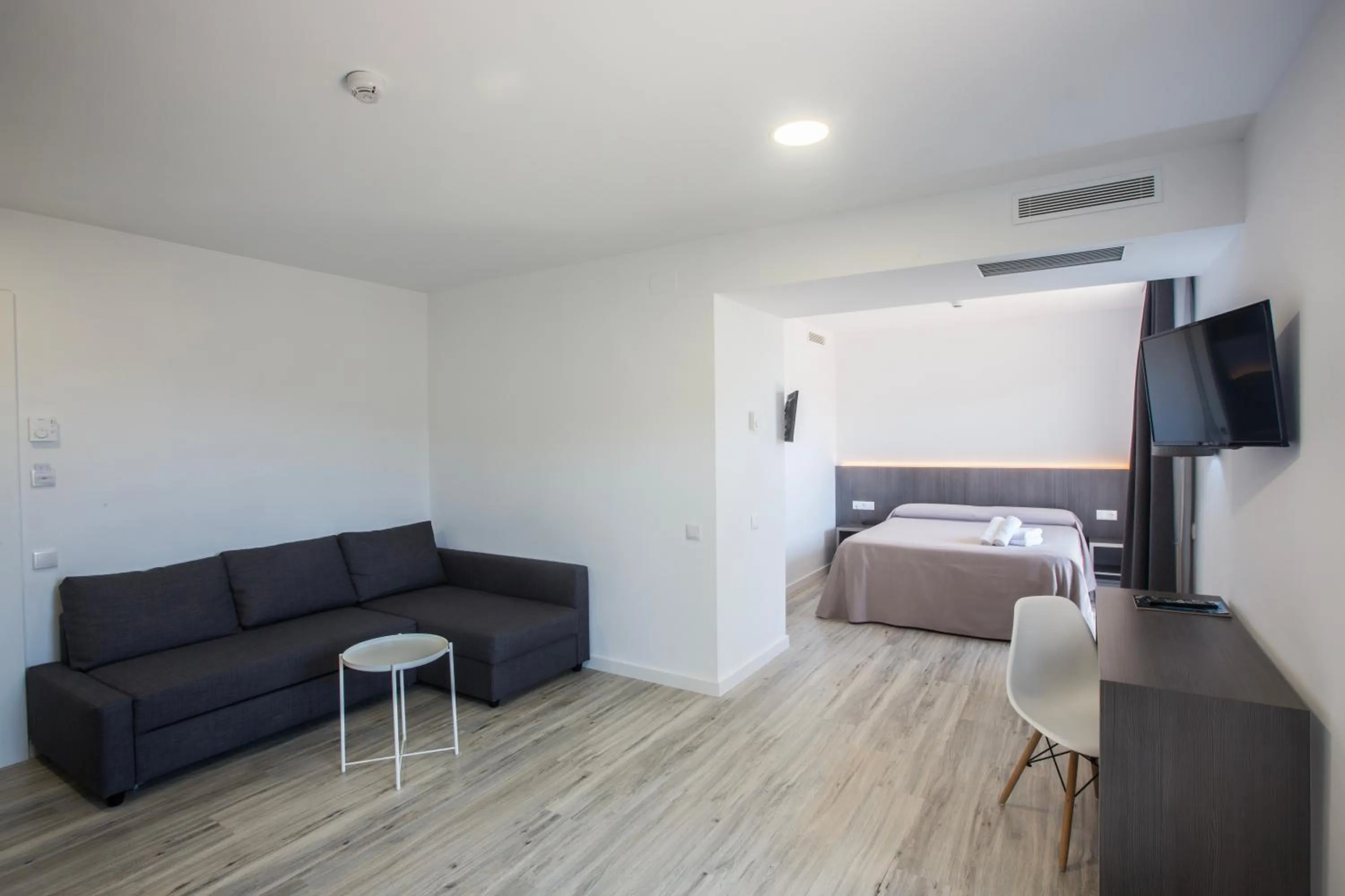 Living room, Bed in Ona Don Juan