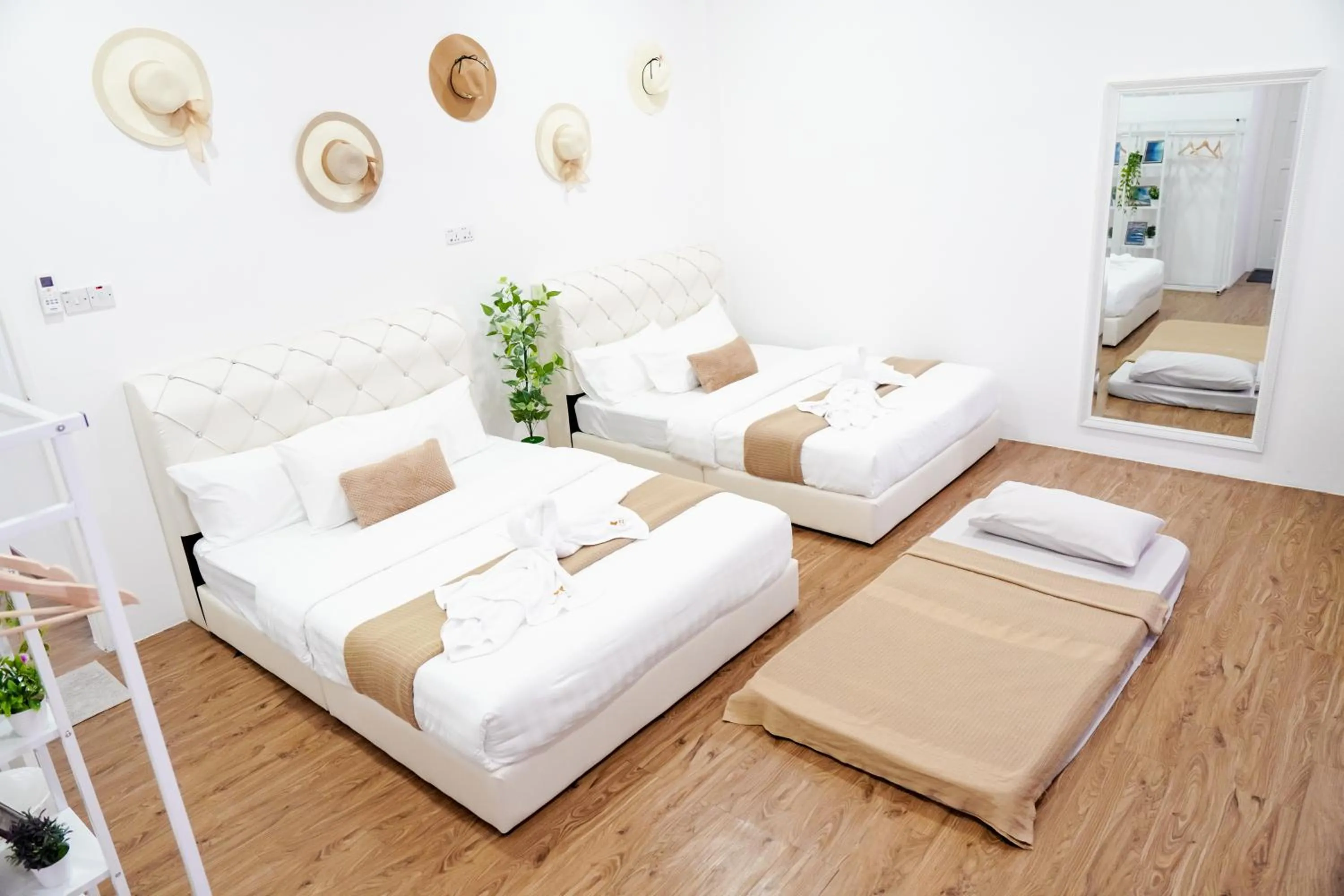 Photo of the whole room in OHHSEM Hotel