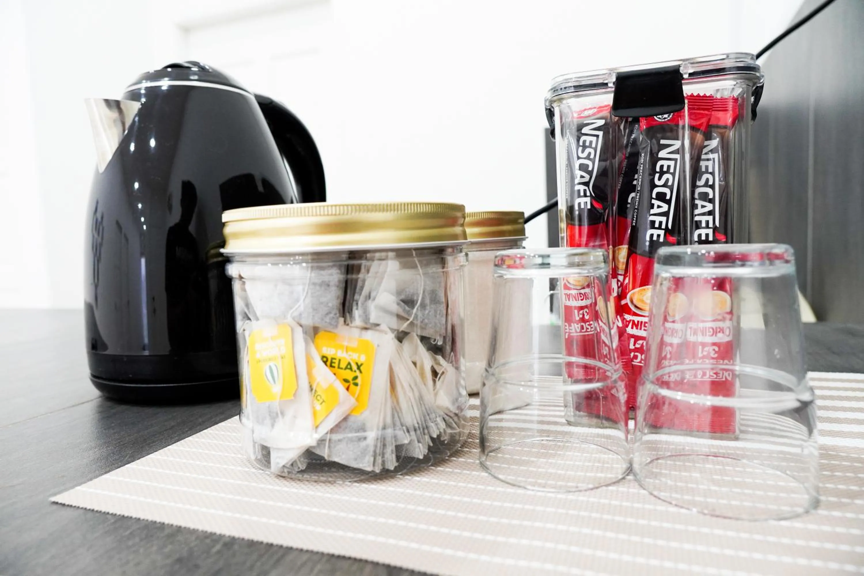 Coffee/tea facilities in OHHSEM Hotel