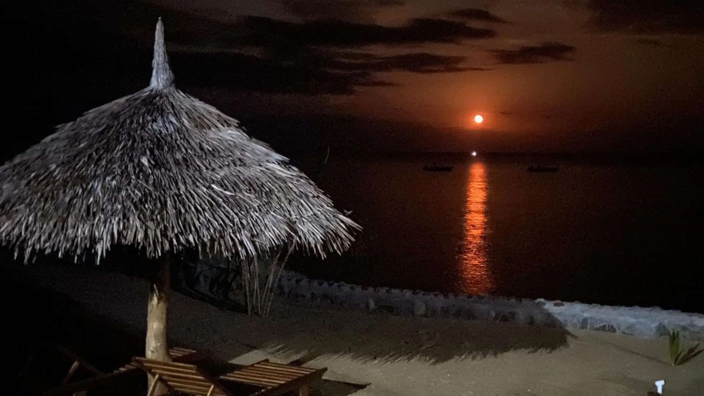 Night in VERONIKA Resort Nosy Komba