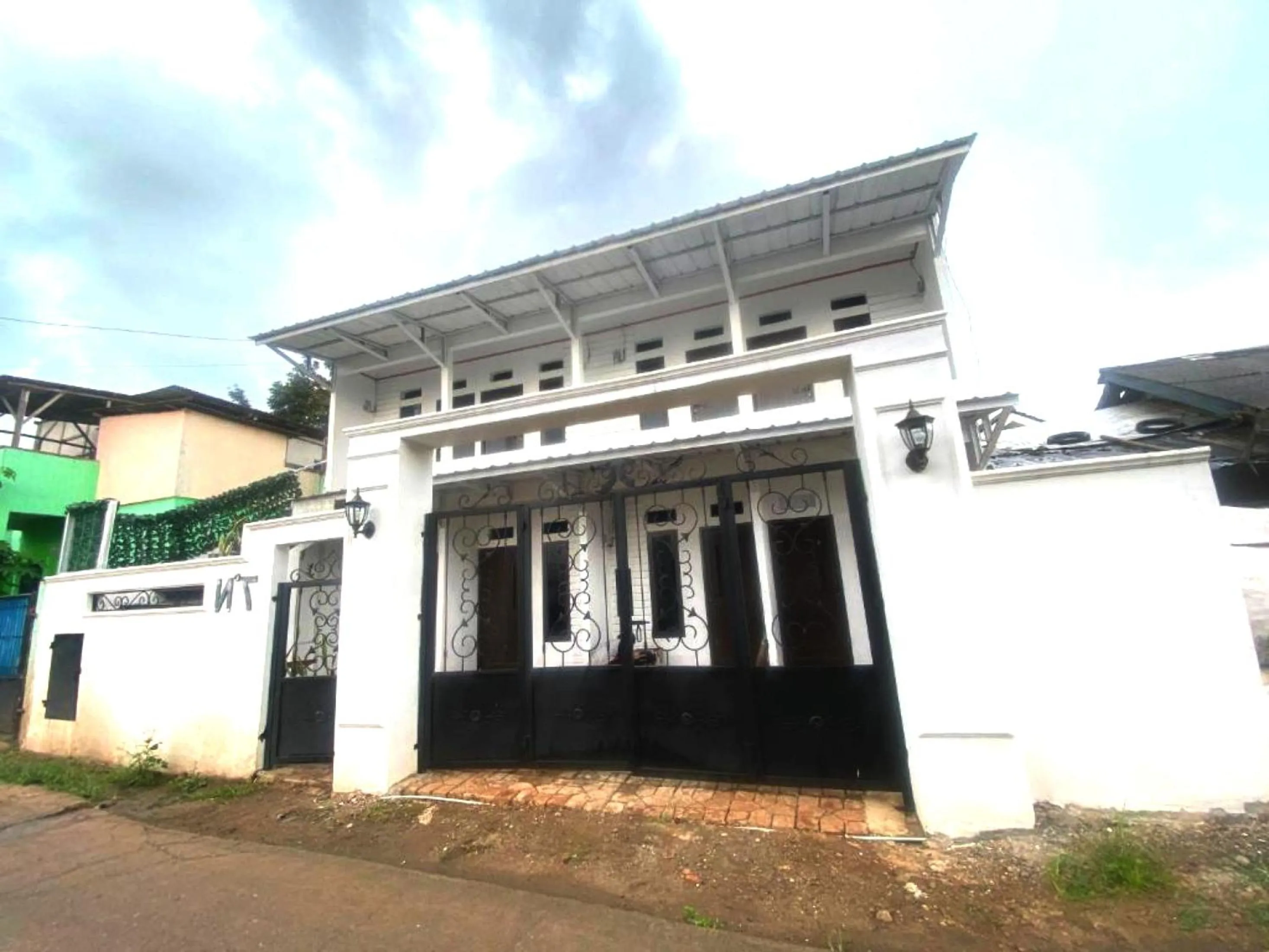 Facade/entrance in EXPRESS O 92147 Nia Residence