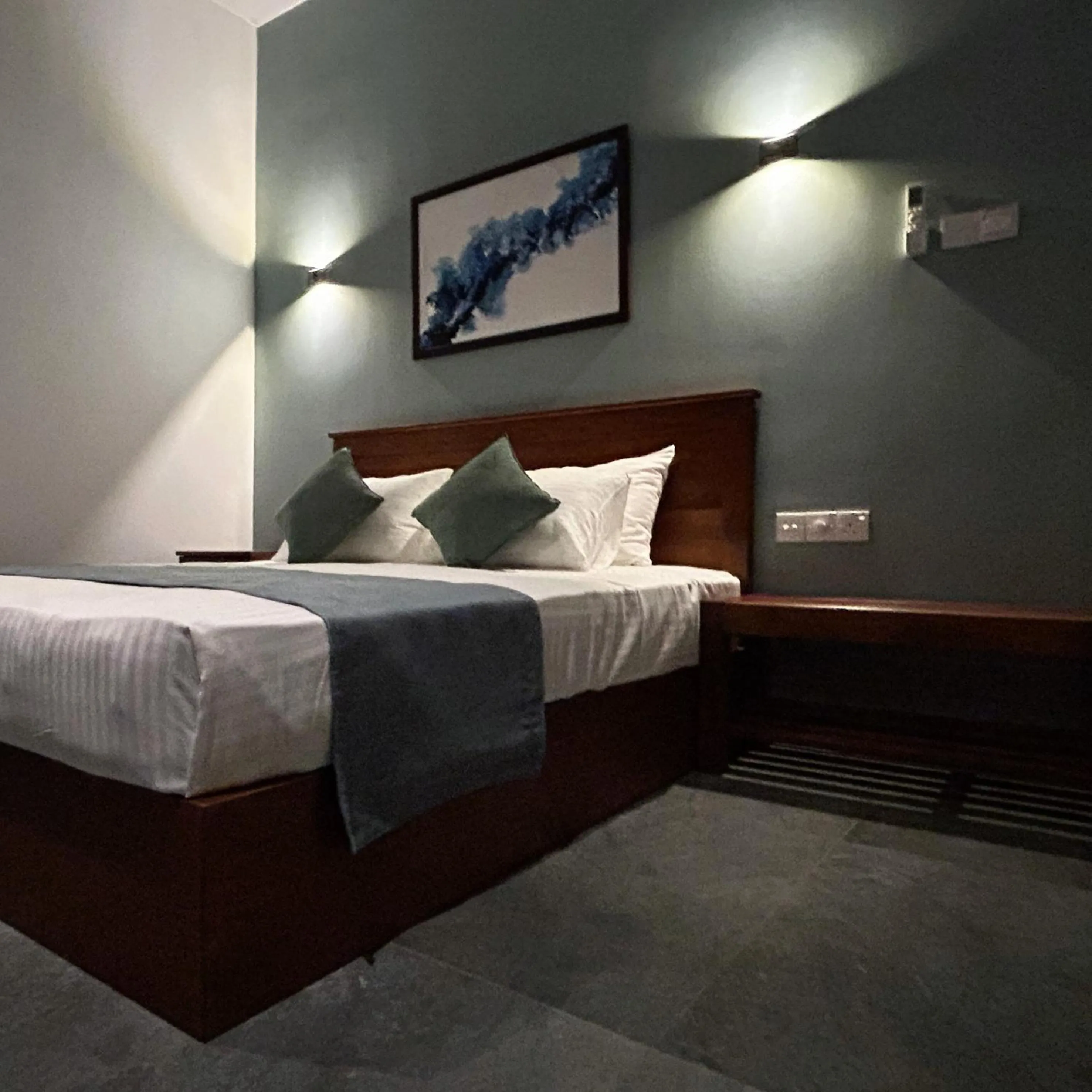 Bed in Cliveland Residence