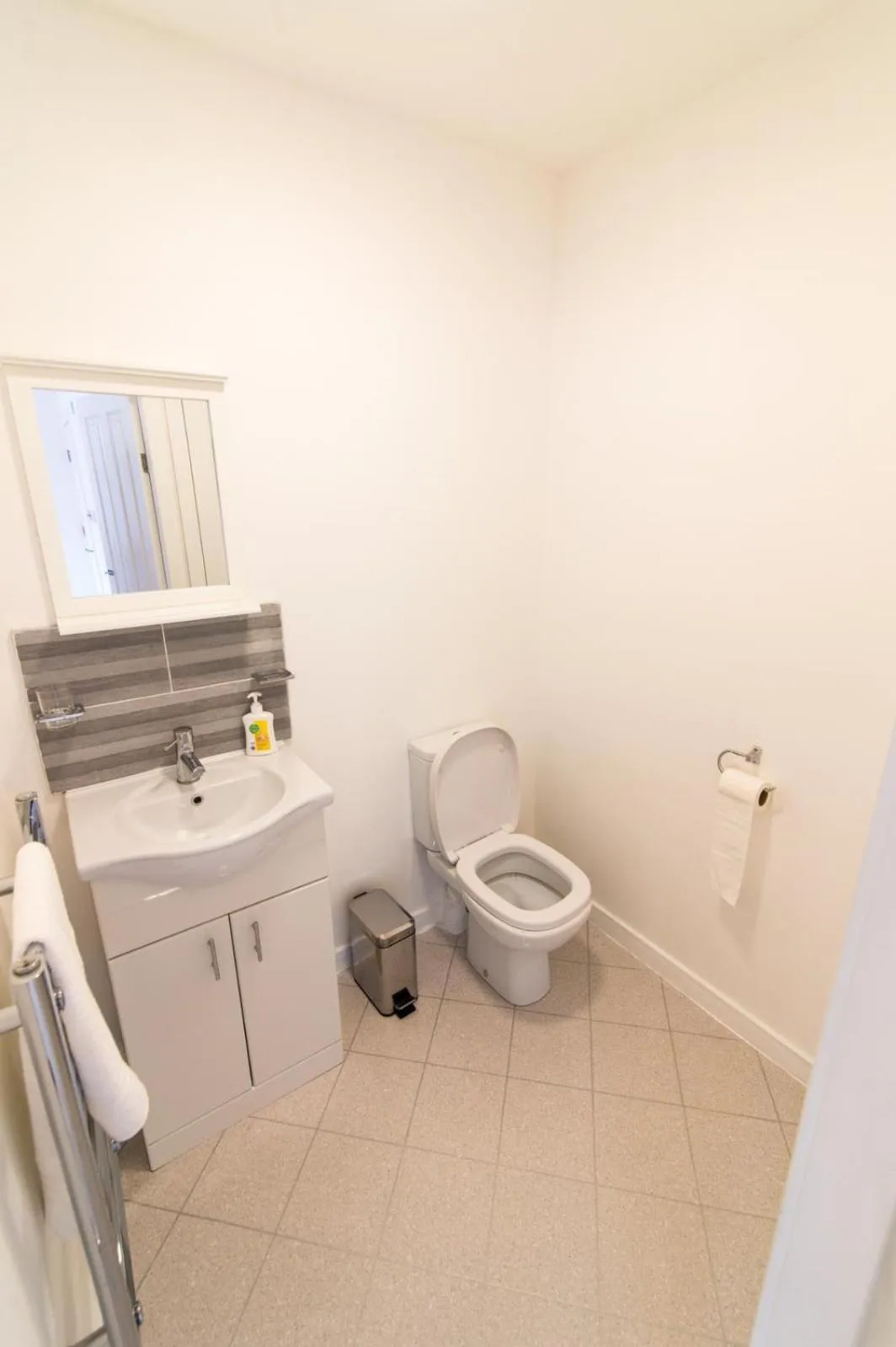 Bathroom in Nazarene apartments in Leeds