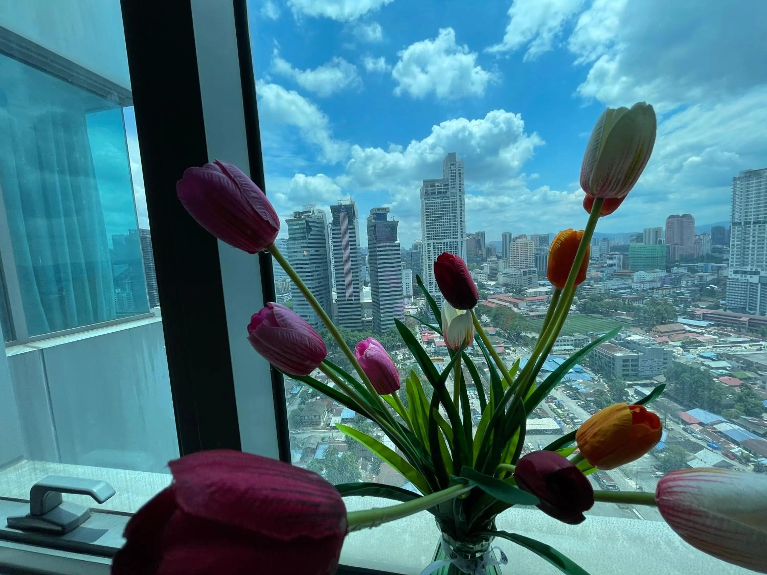 Day in Mercu Summer Suite KLCC by Minshuku