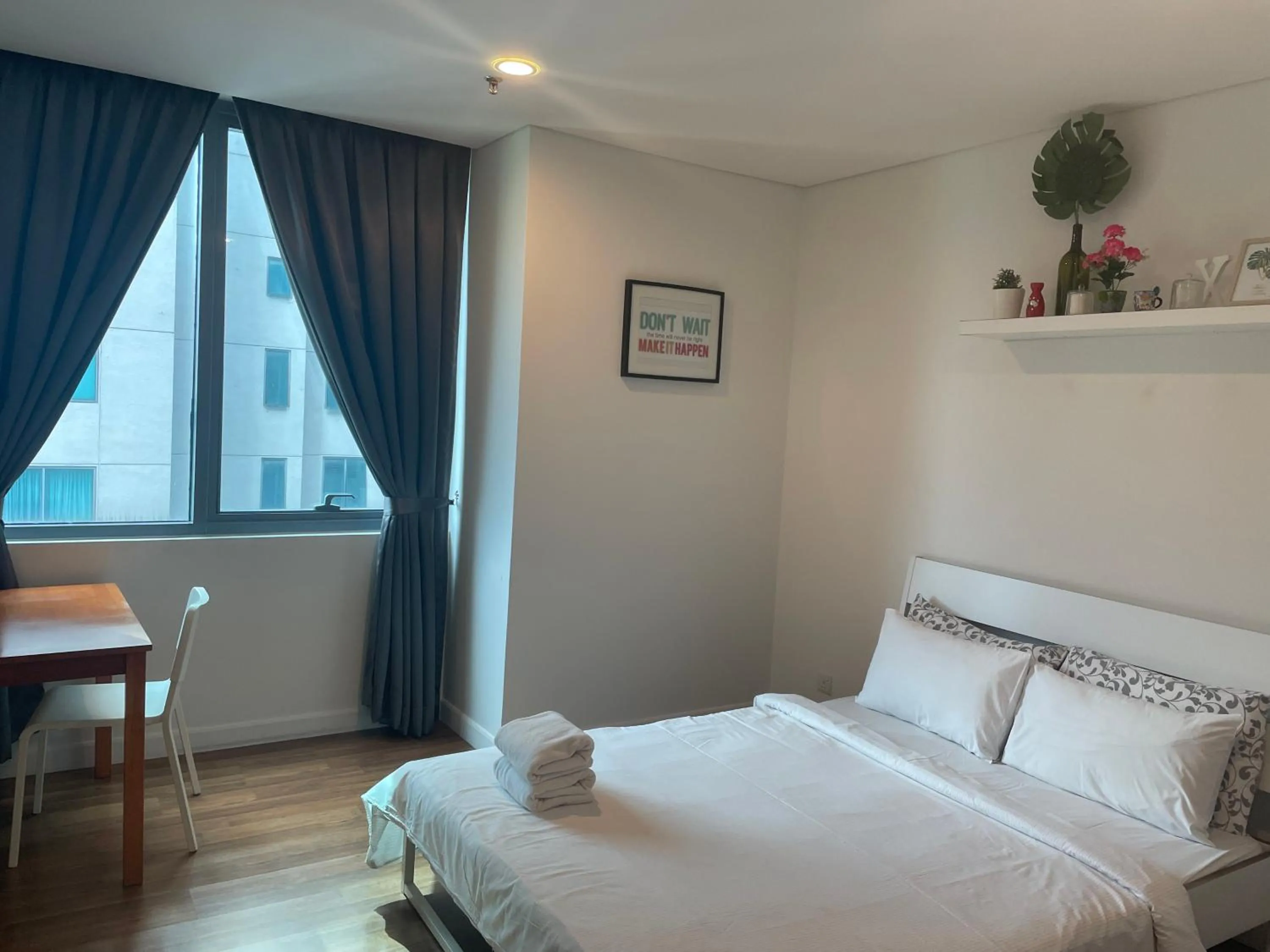 Bed in Mercu Summer Suite KLCC by Minshuku