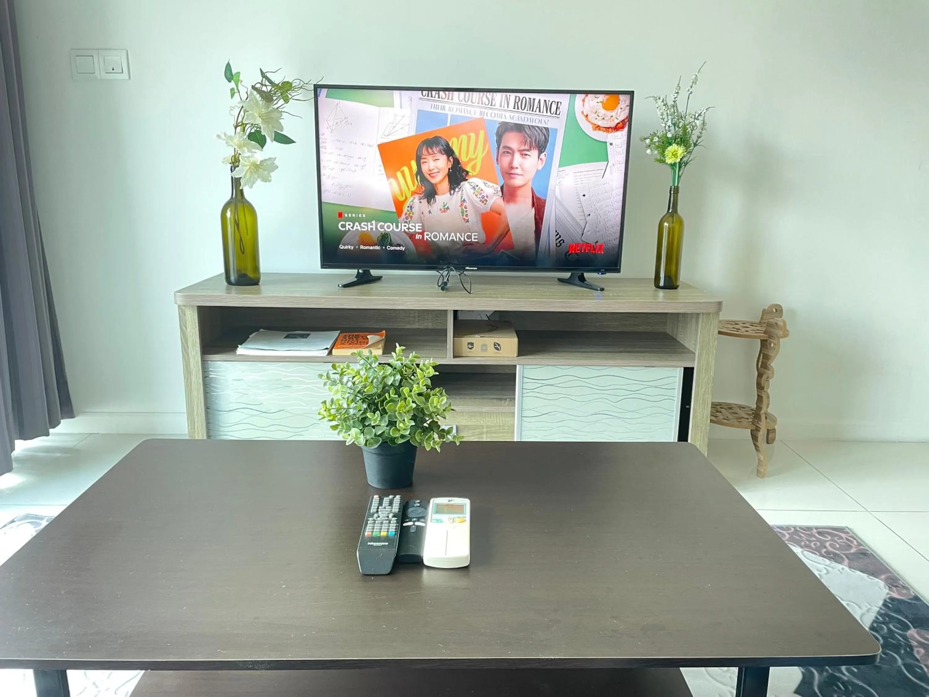 TV and multimedia in Mercu Summer Suite KLCC by Minshuku