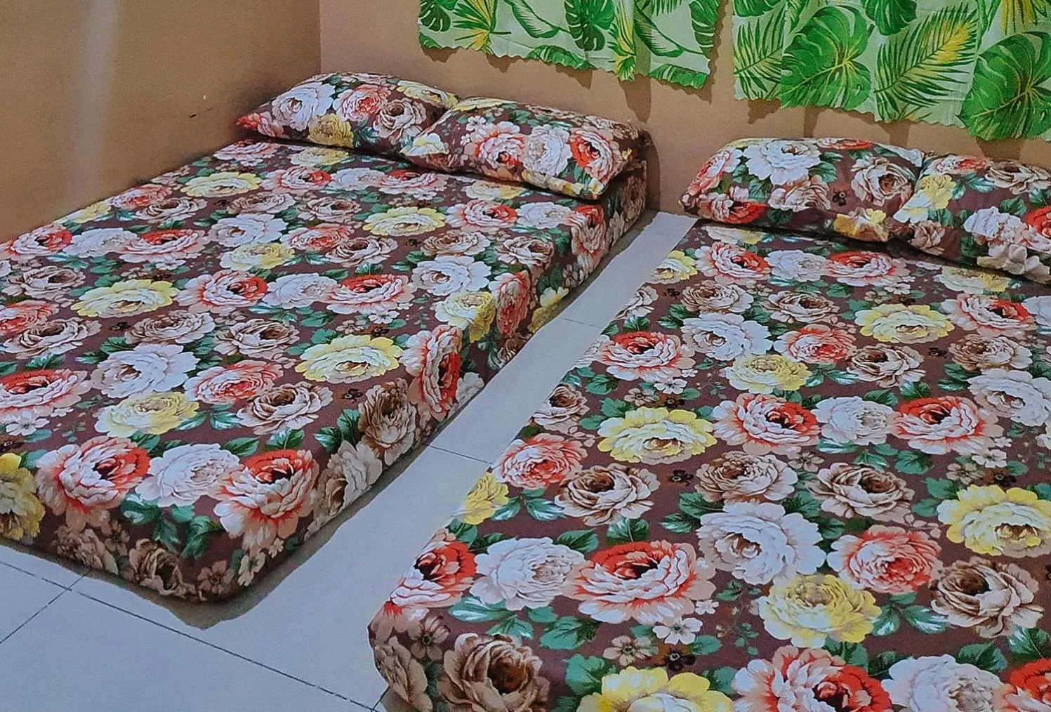 Family Room in RedDoorz @ RSL Transient House Iloilo