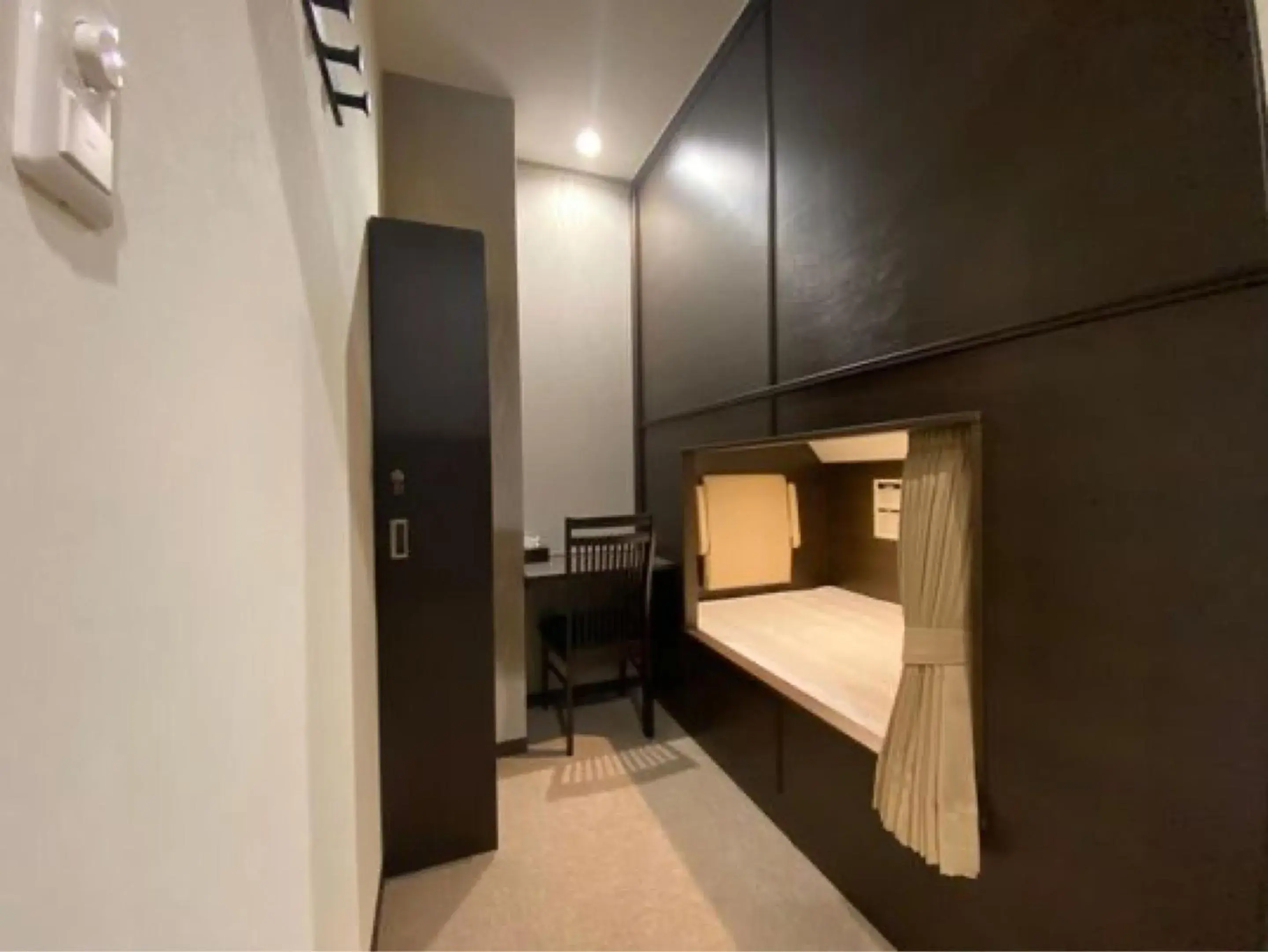 Premium Semi-Private Cabin - Male Only in WELLCABIN TENJIN - Male Only Premium Semi-Private Cabin - Male Only in WELLCABIN TENJIN - Male Only