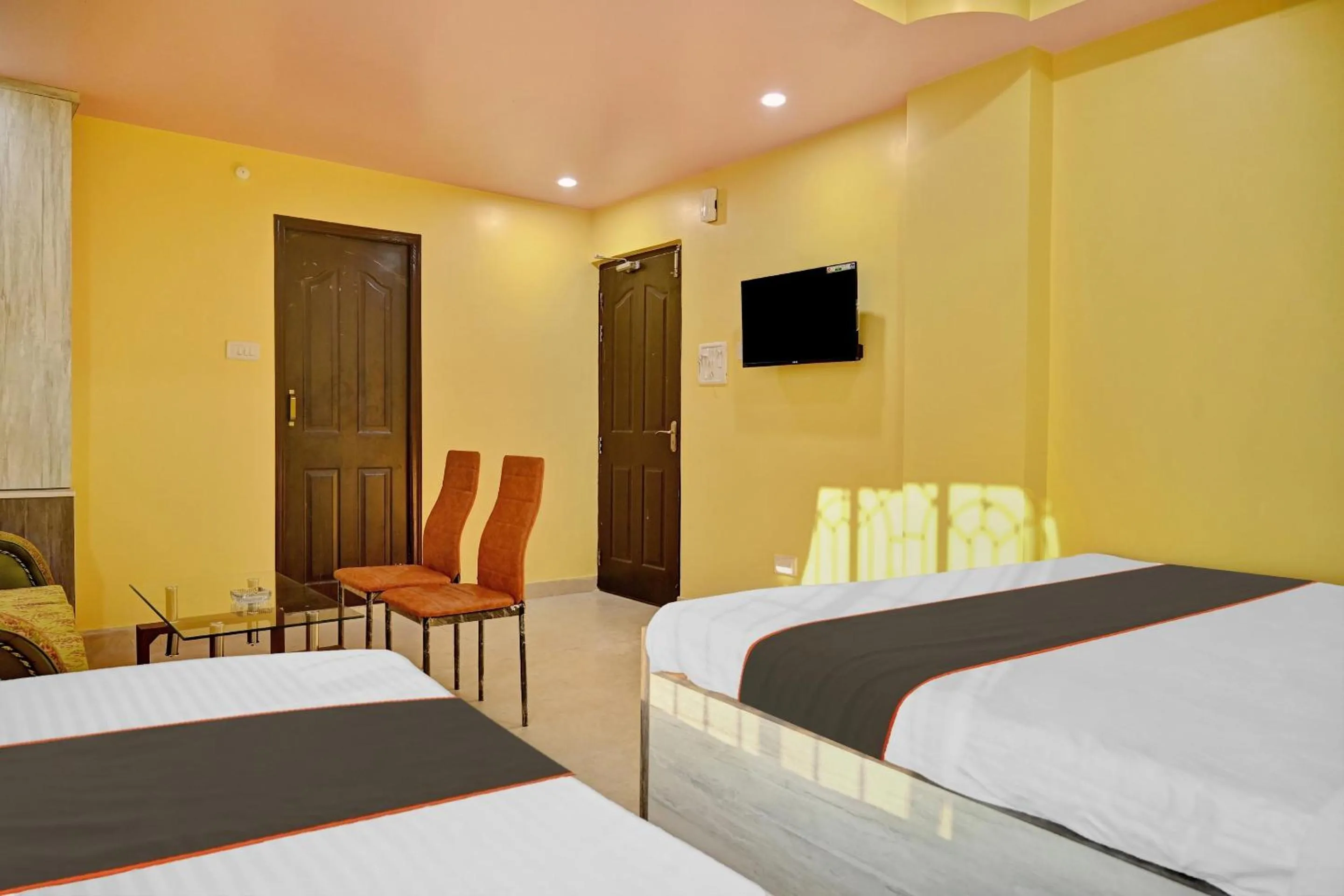 Bedroom, Bed in Super Hotel O Mahal